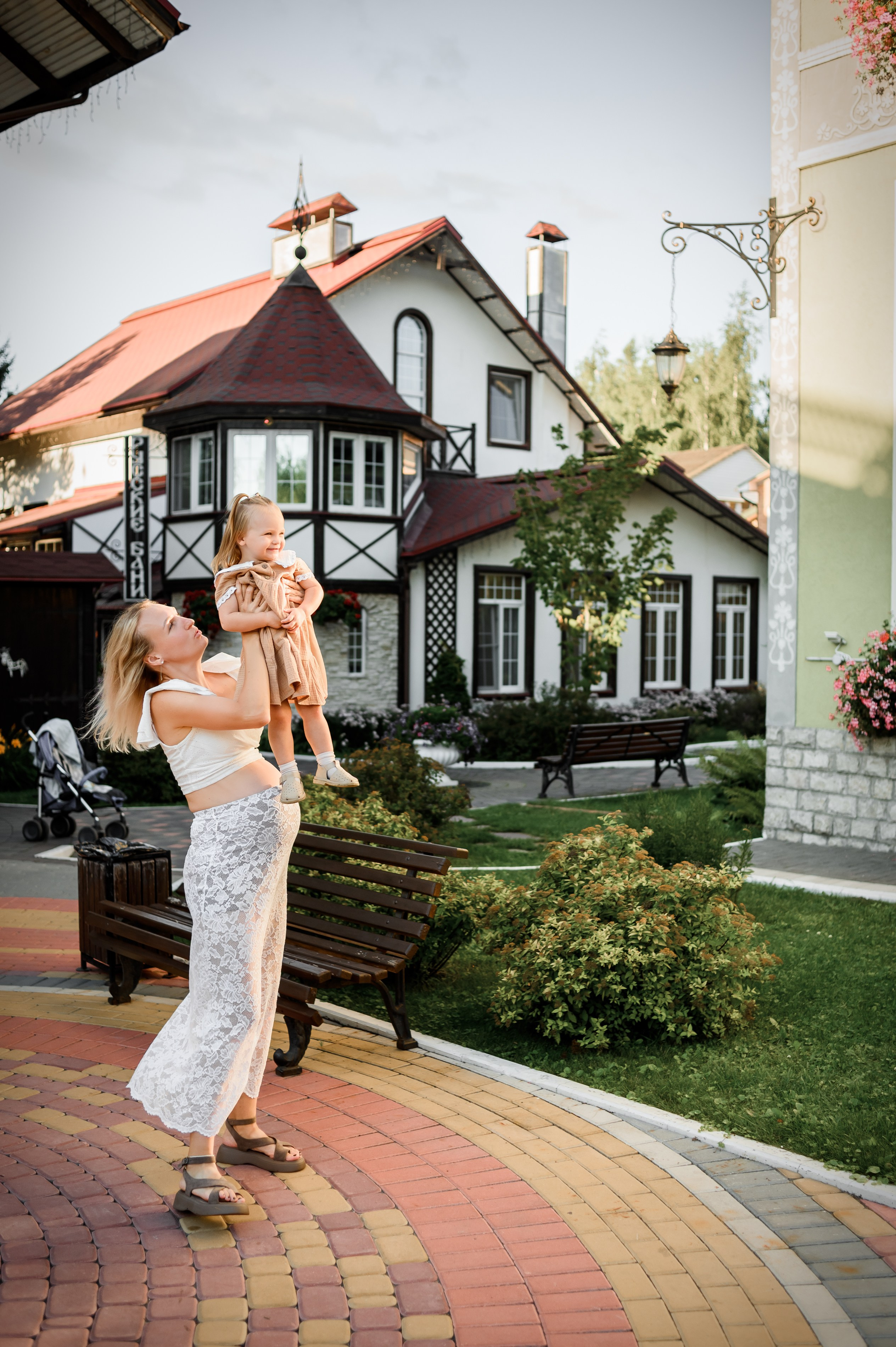 Детский и семейный фотограф в Рязани Валя Лялина. Фотограф новорождённых в Рязани, фотосъемка выписки из роддома, крещен