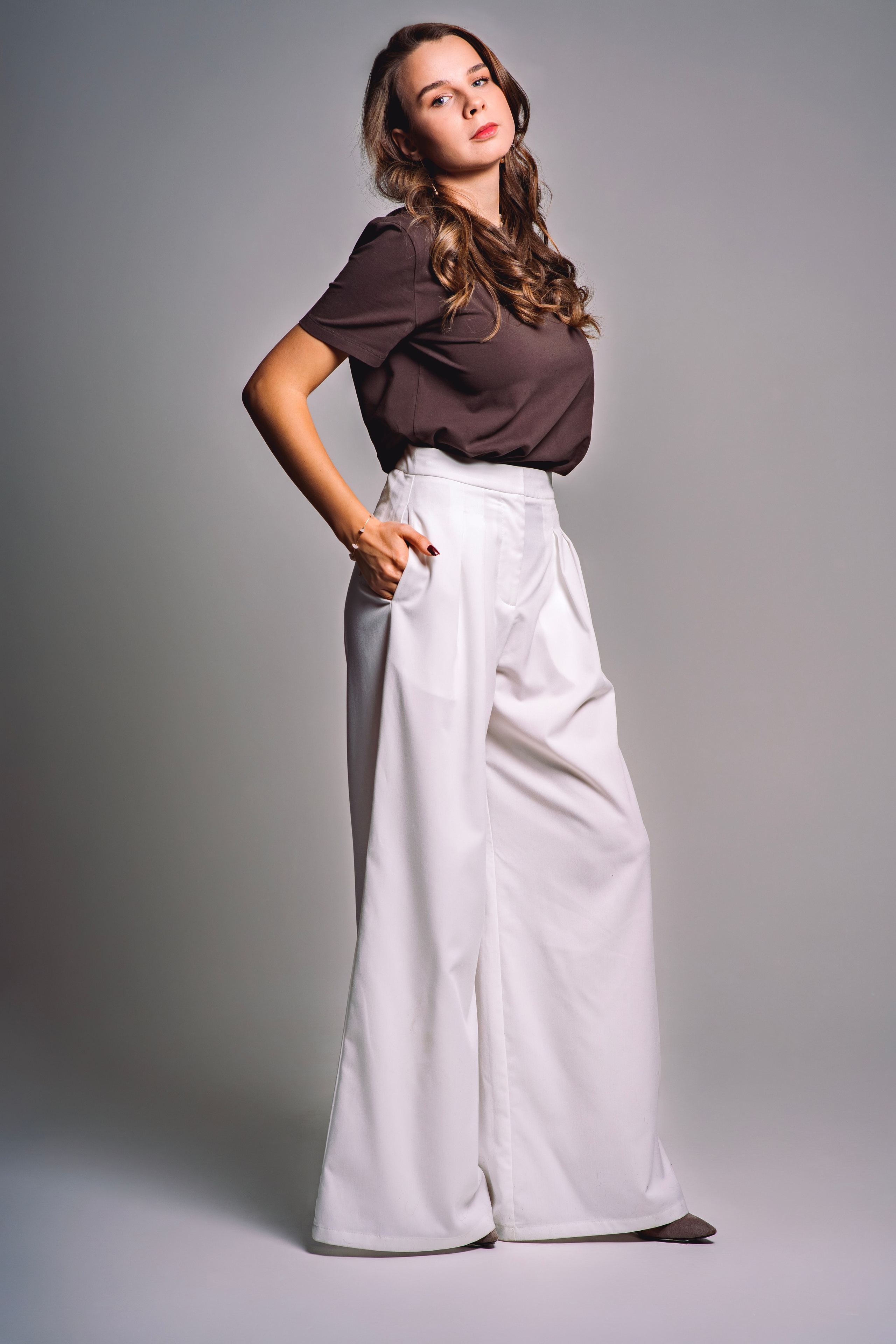 В студии. Максим Казаков — фотограф