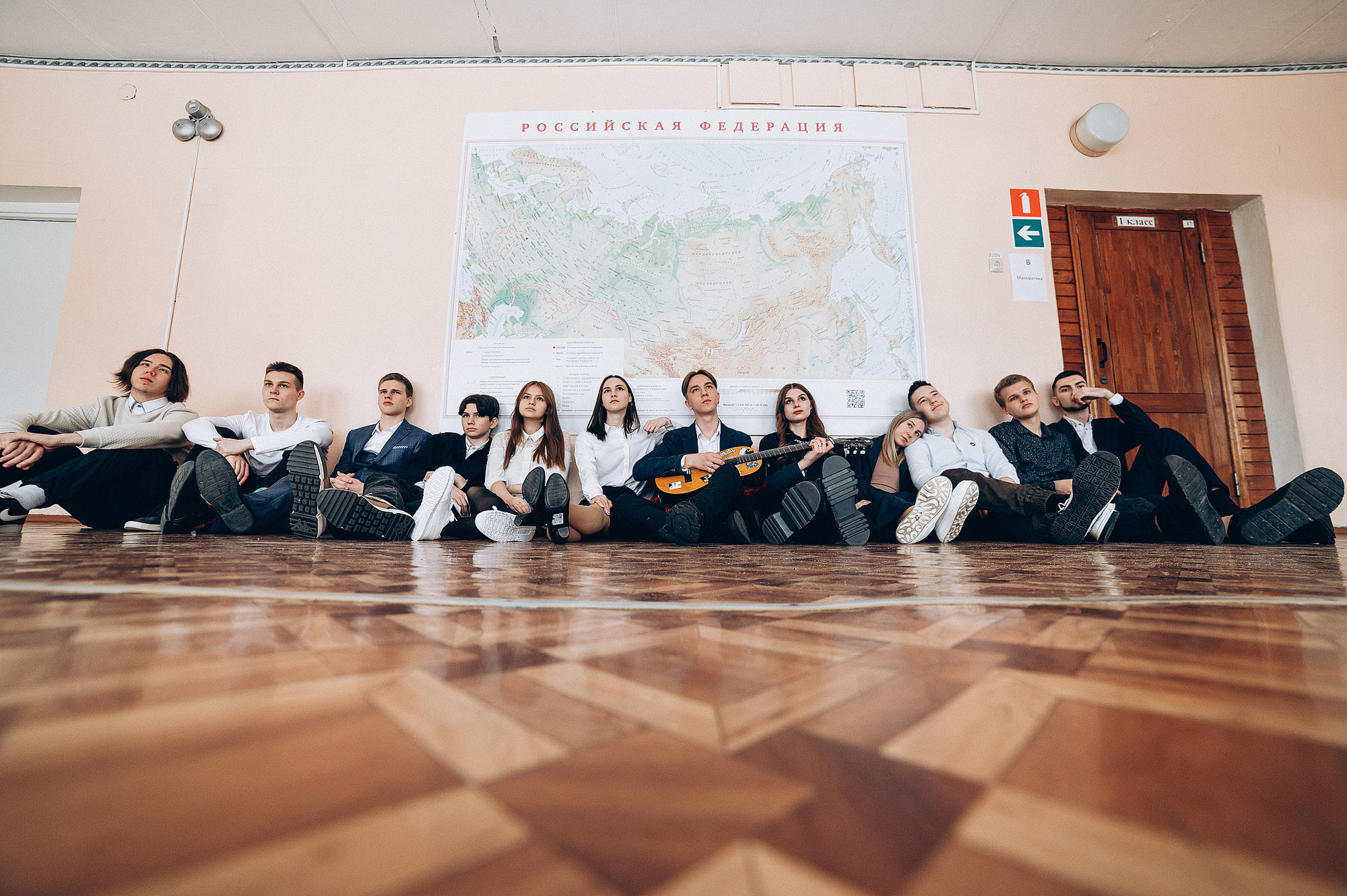 Школьный фотограф в Дубне Талдоме Кимрах. Свадебный фотограф в Дубне Алексей Фонарёв