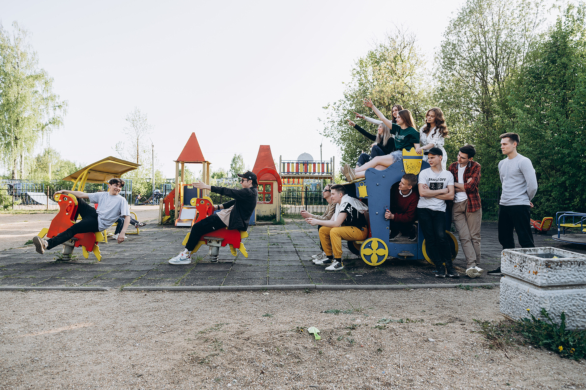 Школьный фотограф в Дубне Талдоме Кимрах. Свадебный фотограф в Дубне Алексей Фонарёв