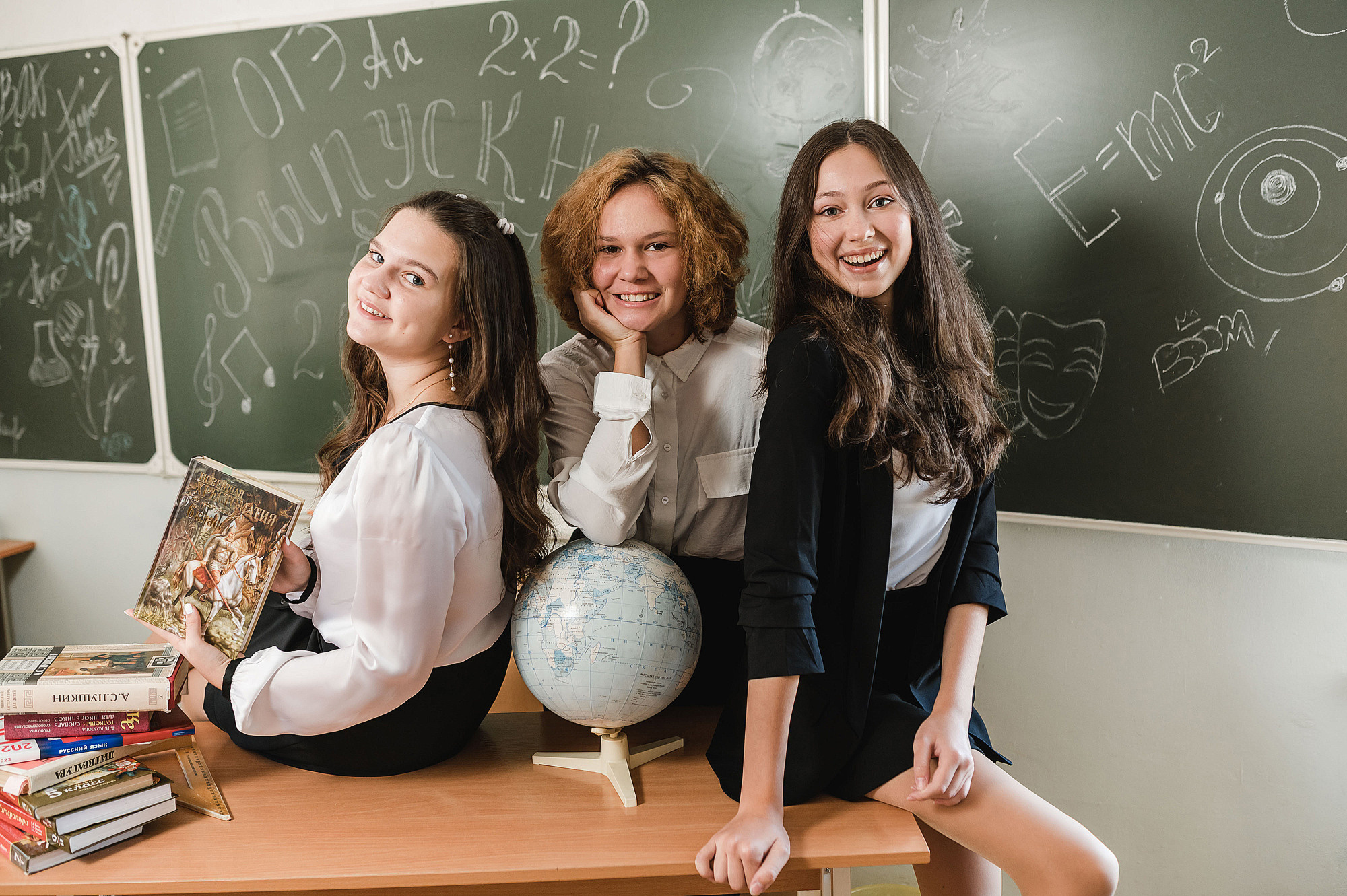 Школьный фотограф в Дубне Талдоме Кимрах. Свадебный фотограф в Дубне Алексей Фонарёв