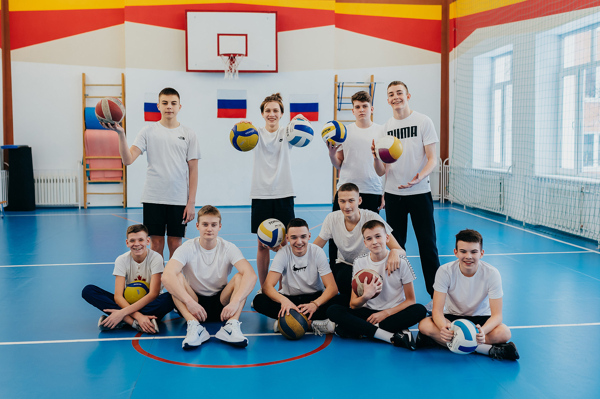 Школьный фотограф в Дубне Талдоме Кимрах. Свадебный фотограф в Дубне Алексей Фонарёв