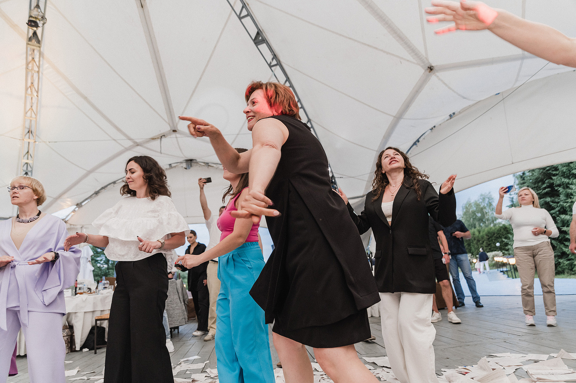 Школьный фотограф в Дубне Талдоме Кимрах. Свадебный фотограф в Дубне Алексей Фонарёв