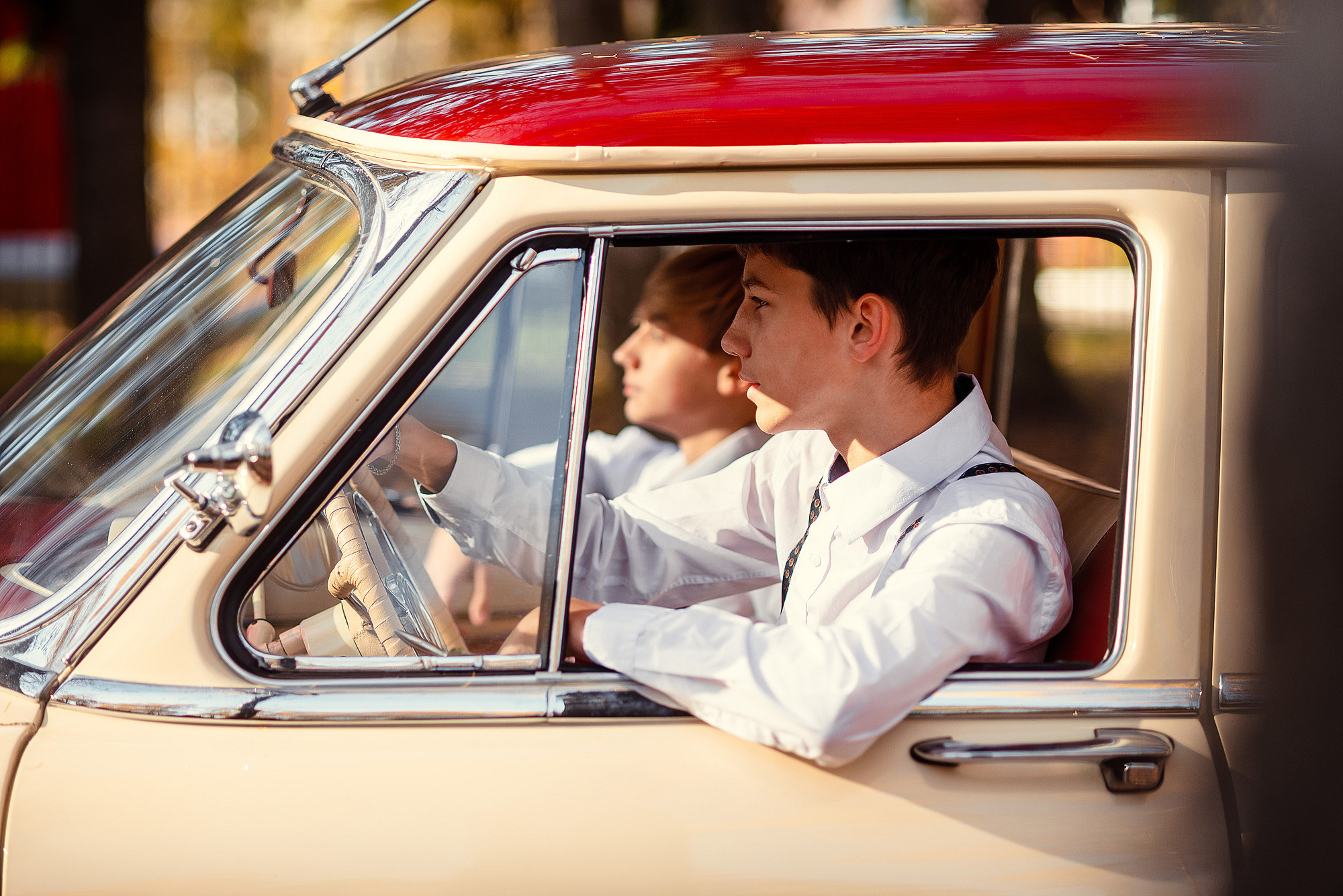 Школьный фотограф в Дубне Талдоме Кимрах. Свадебный фотограф в Дубне Алексей Фонарёв