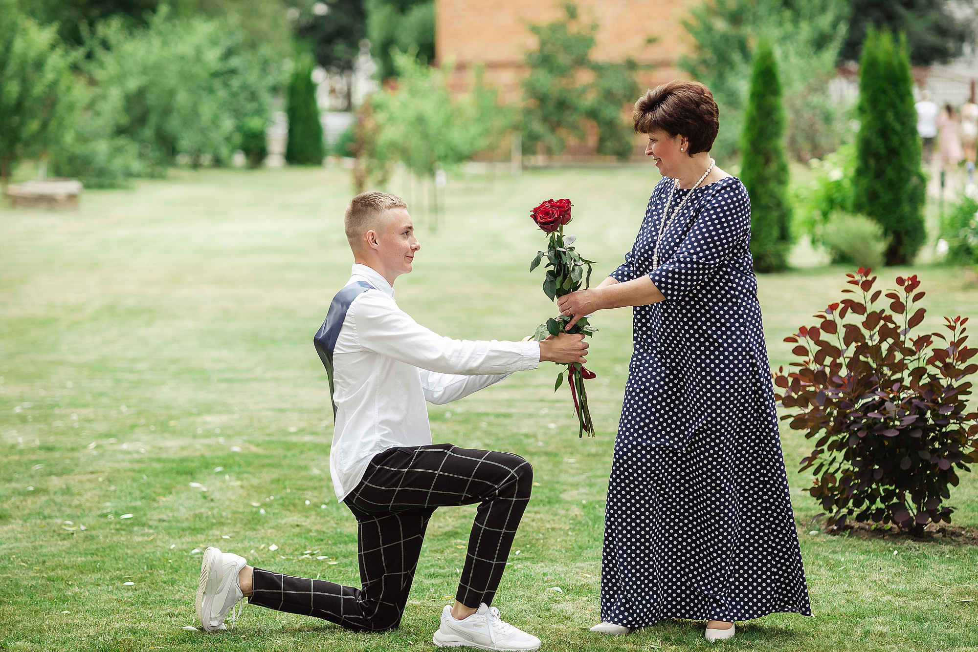Школьный фотограф в Дубне Талдоме Кимрах. Свадебный фотограф в Дубне Алексей Фонарёв