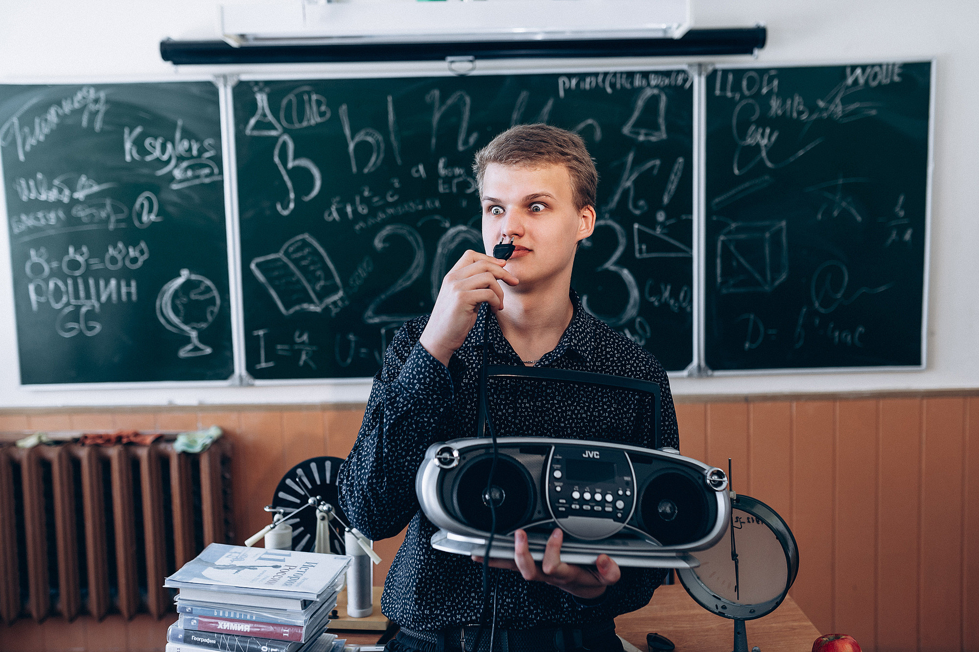 Школьный фотограф в Дубне Талдоме Кимрах. Свадебный фотограф в Дубне Алексей Фонарёв