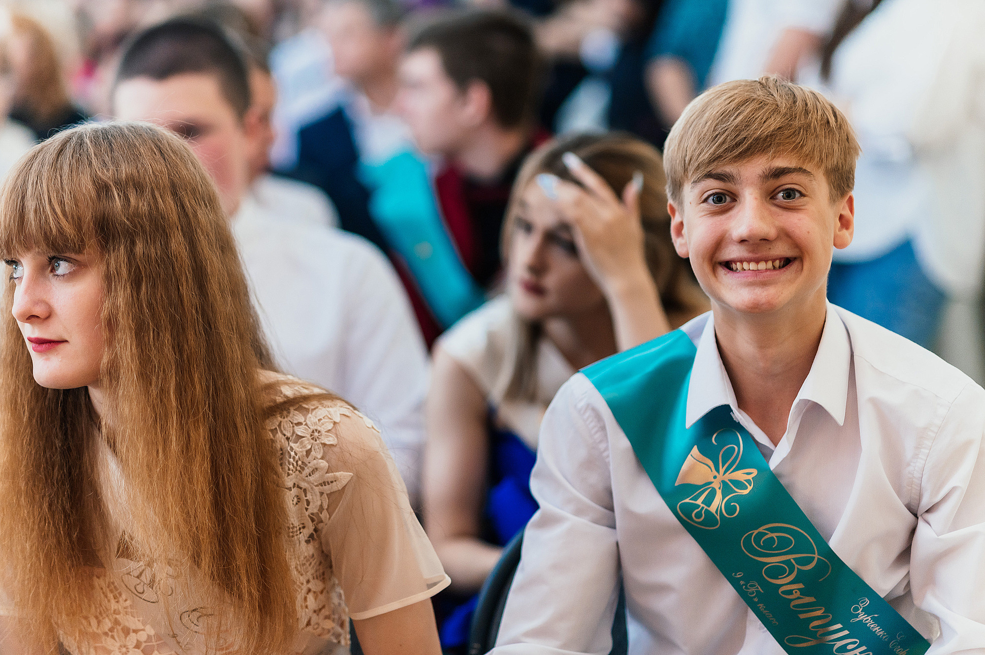Школьный фотограф в Дубне Талдоме Кимрах. Свадебный фотограф в Дубне Алексей Фонарёв