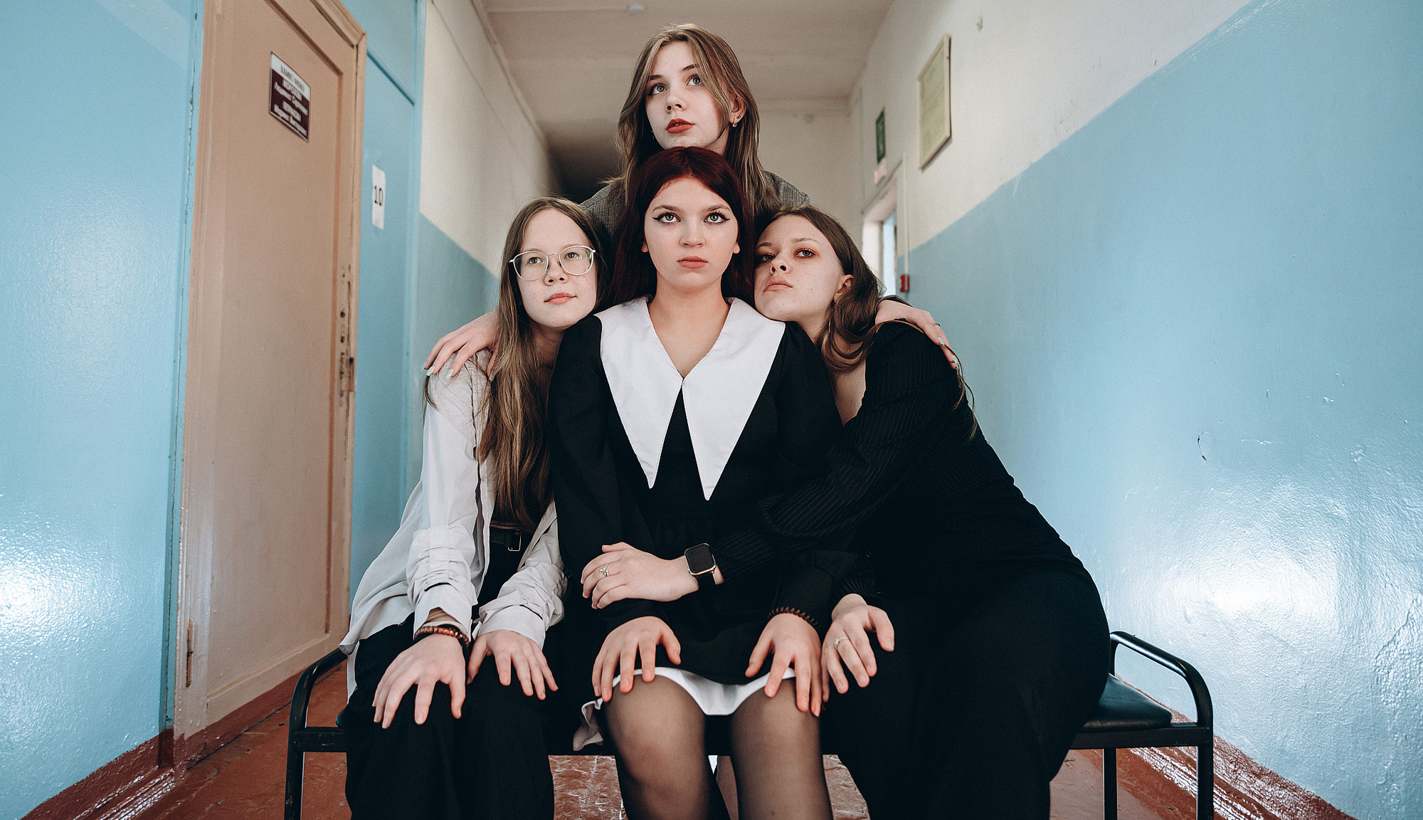 Школьный фотограф в Дубне Талдоме Кимрах. Свадебный фотограф в Дубне Алексей Фонарёв