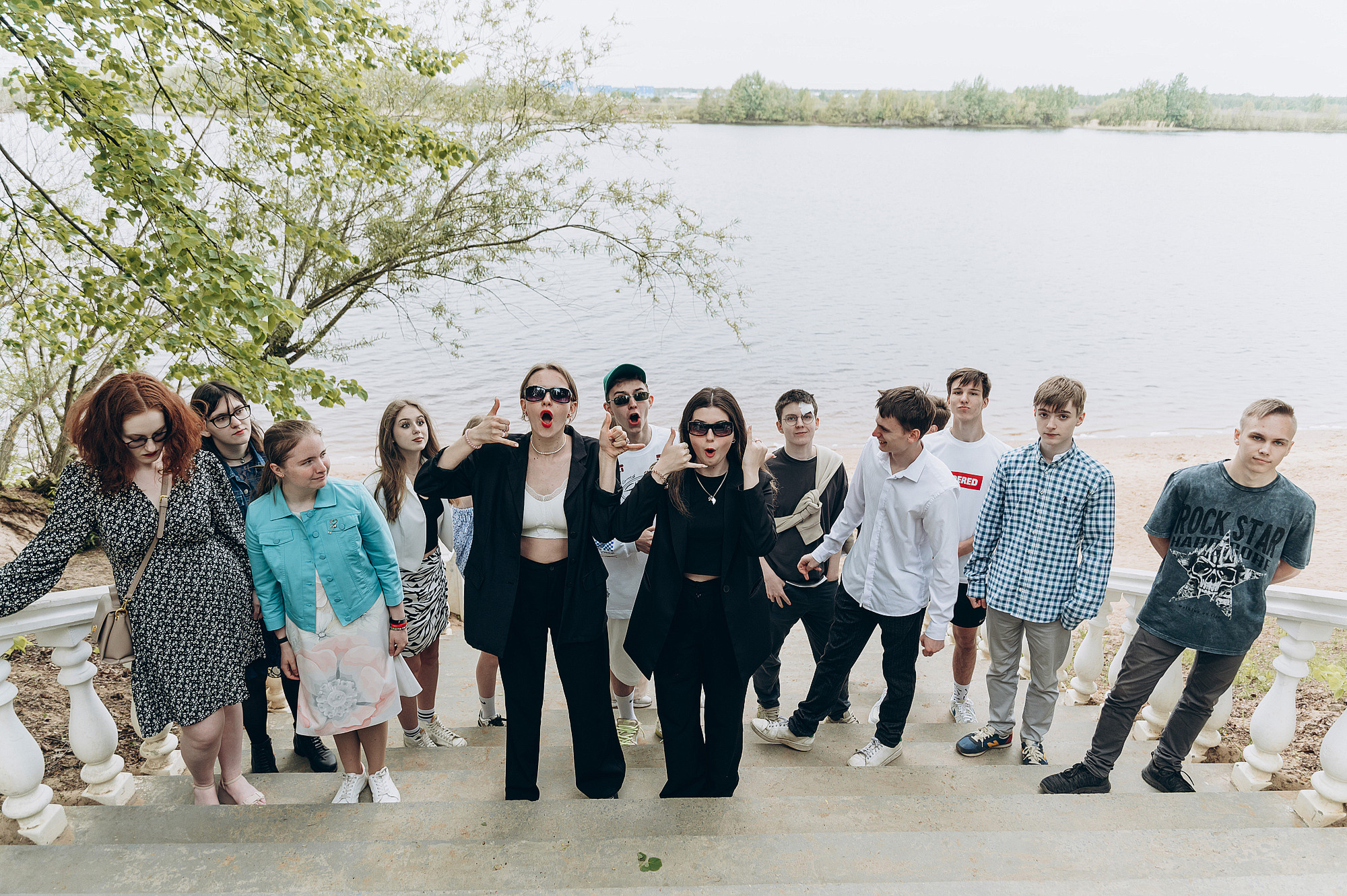 Школьный фотограф в Дубне Талдоме Кимрах. Свадебный фотограф в Дубне Алексей Фонарёв