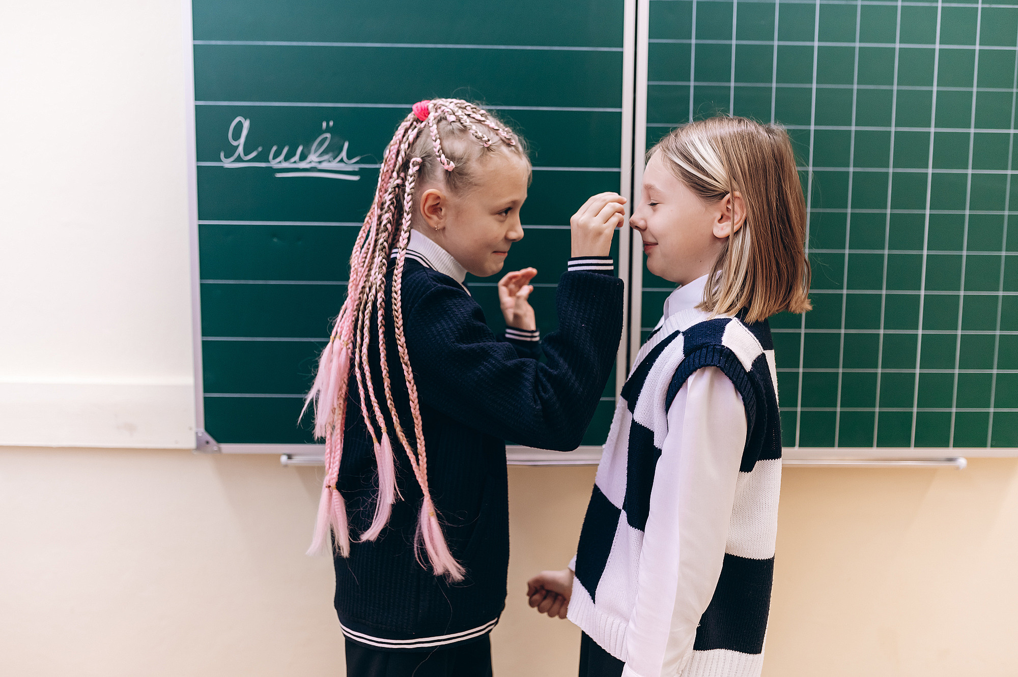 Школьный фотограф в Дубне Талдоме Кимрах. Свадебный фотограф в Дубне Алексей Фонарёв