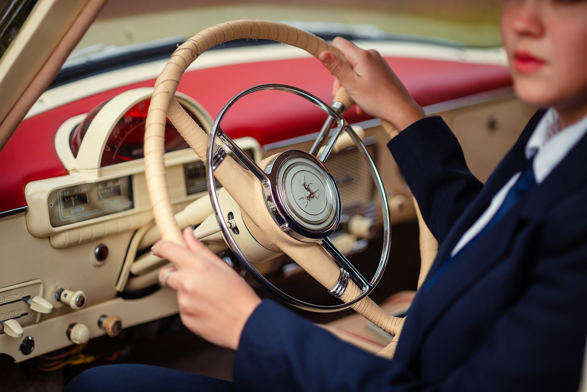 Школьный фотограф в Дубне Талдоме Кимрах. Свадебный фотограф в Дубне Алексей Фонарёв