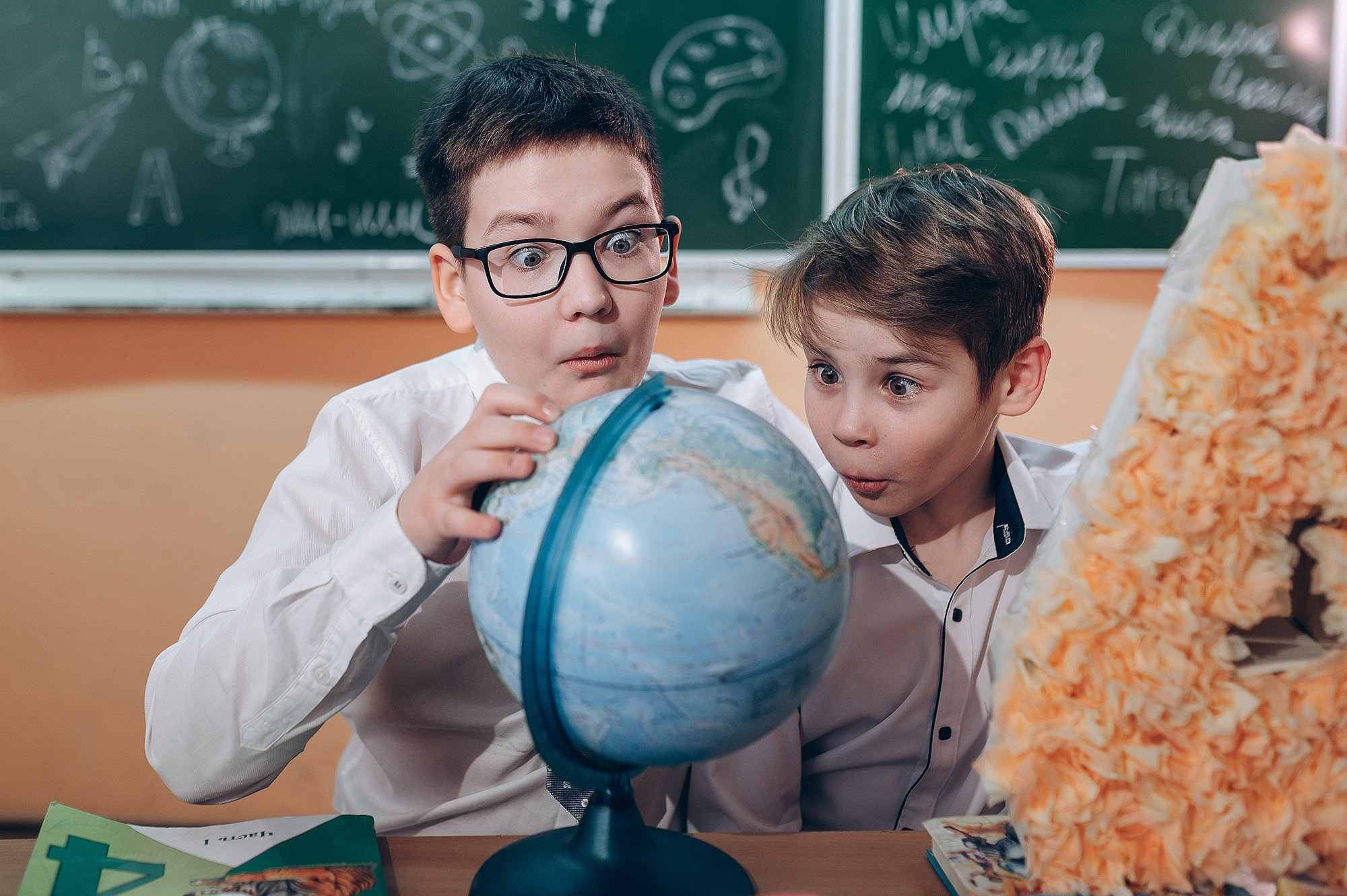 Школьный фотограф в Дубне Талдоме Кимрах. Свадебный фотограф в Дубне Алексей Фонарёв