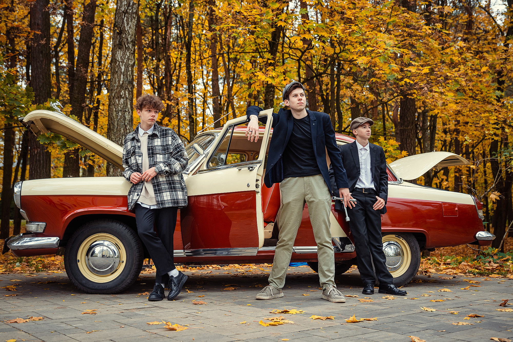 Школьный фотограф в Дубне Талдоме Кимрах. Свадебный фотограф в Дубне Алексей Фонарёв