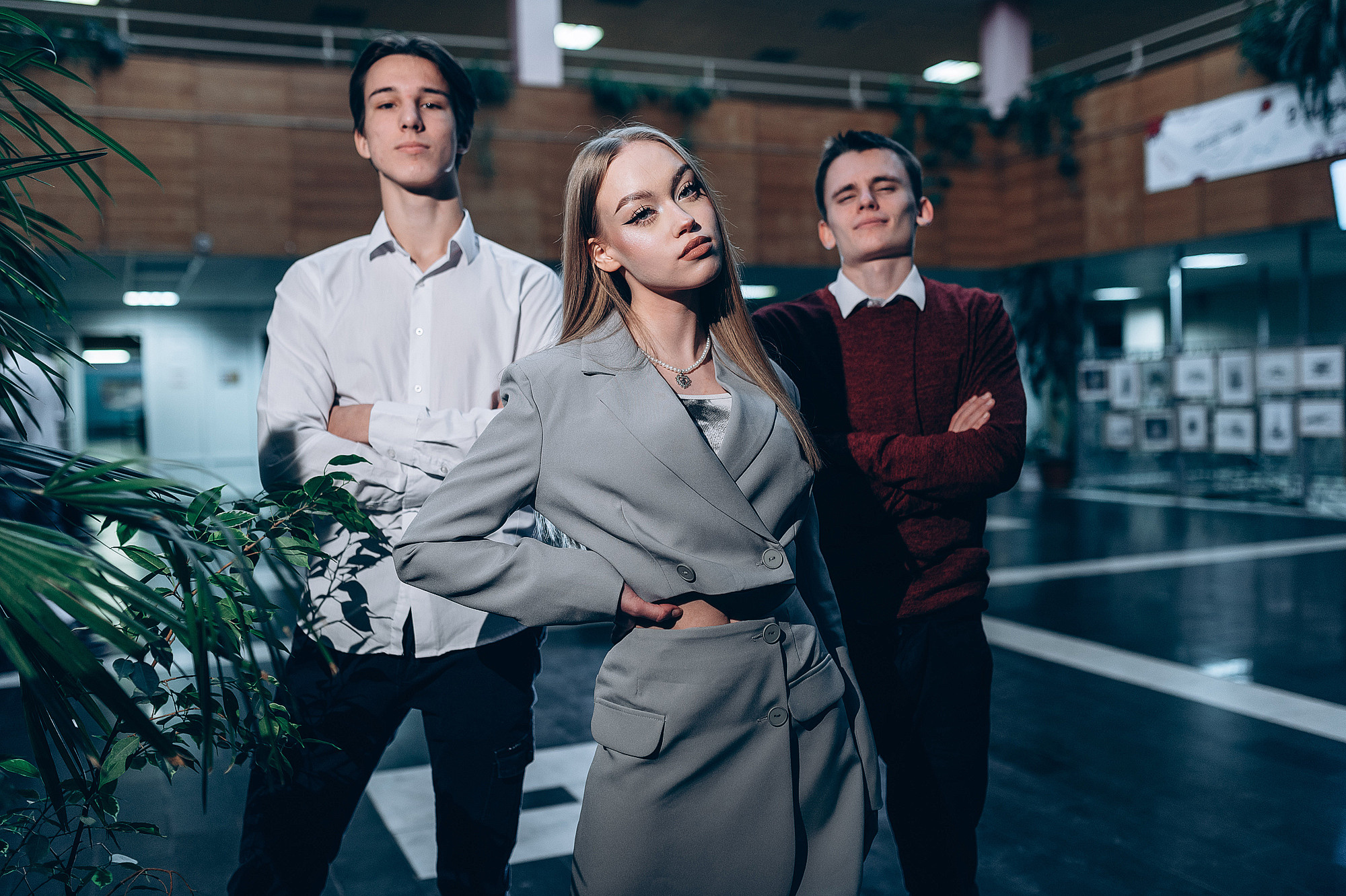 Школьный фотограф в Дубне Талдоме Кимрах. Свадебный фотограф в Дубне Алексей Фонарёв