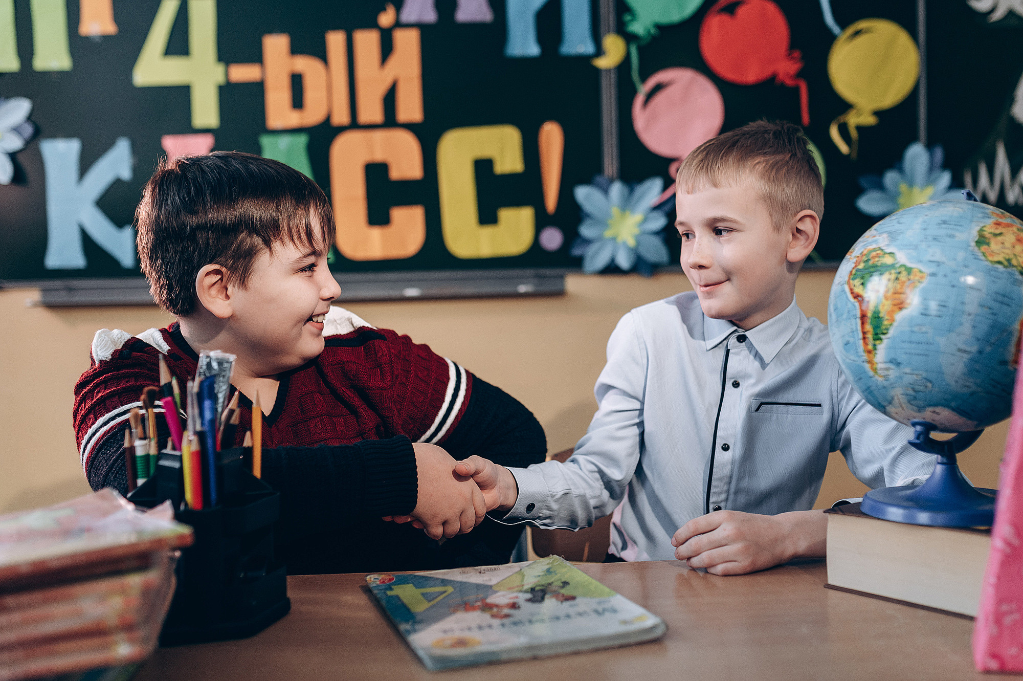 Школьный фотограф в Дубне Талдоме Кимрах. Свадебный фотограф в Дубне Алексей Фонарёв