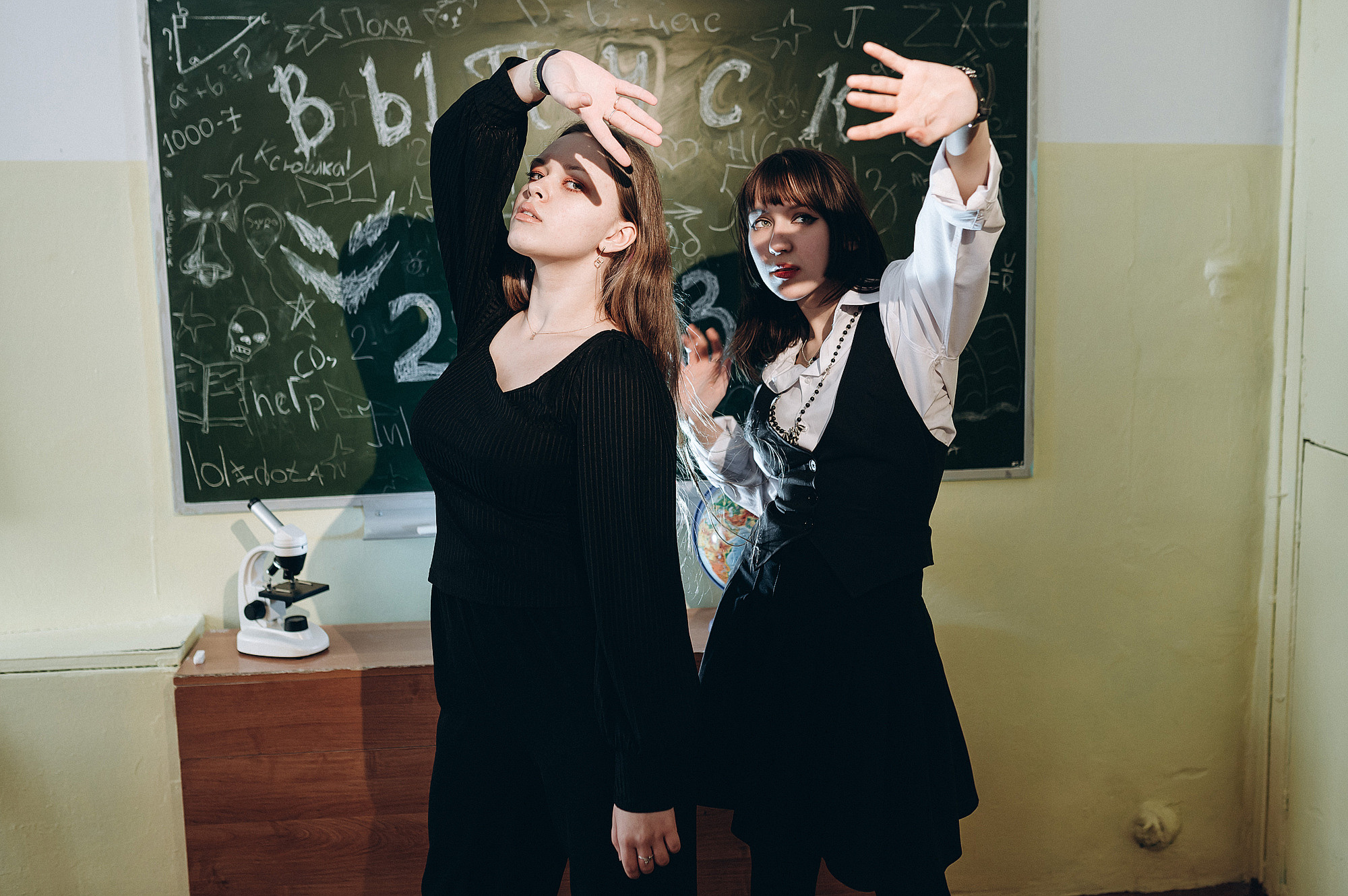 Школьный фотограф в Дубне Талдоме Кимрах. Свадебный фотограф в Дубне Алексей Фонарёв