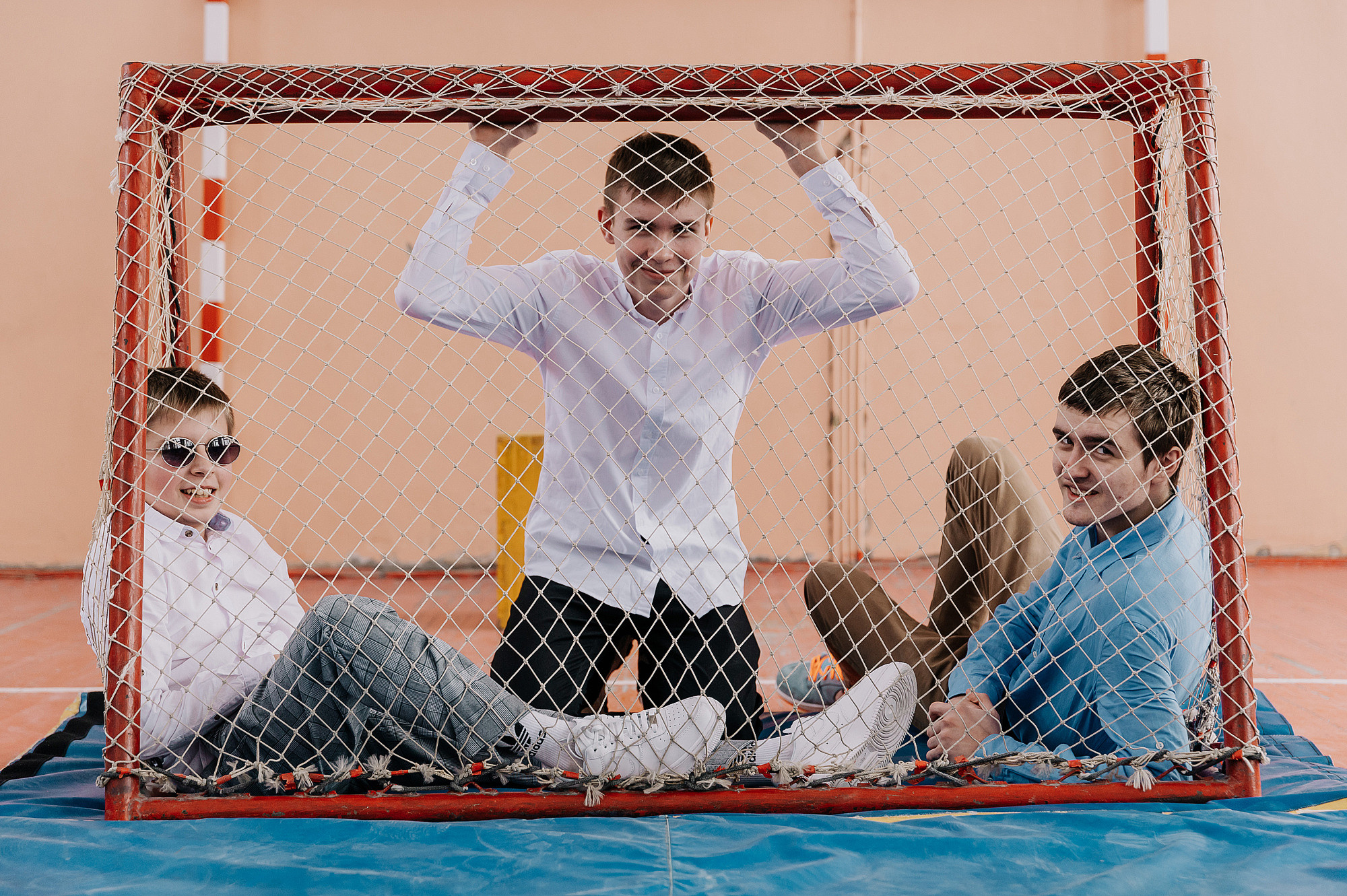 Школьный фотограф в Дубне Талдоме Кимрах. Свадебный фотограф в Дубне Алексей Фонарёв