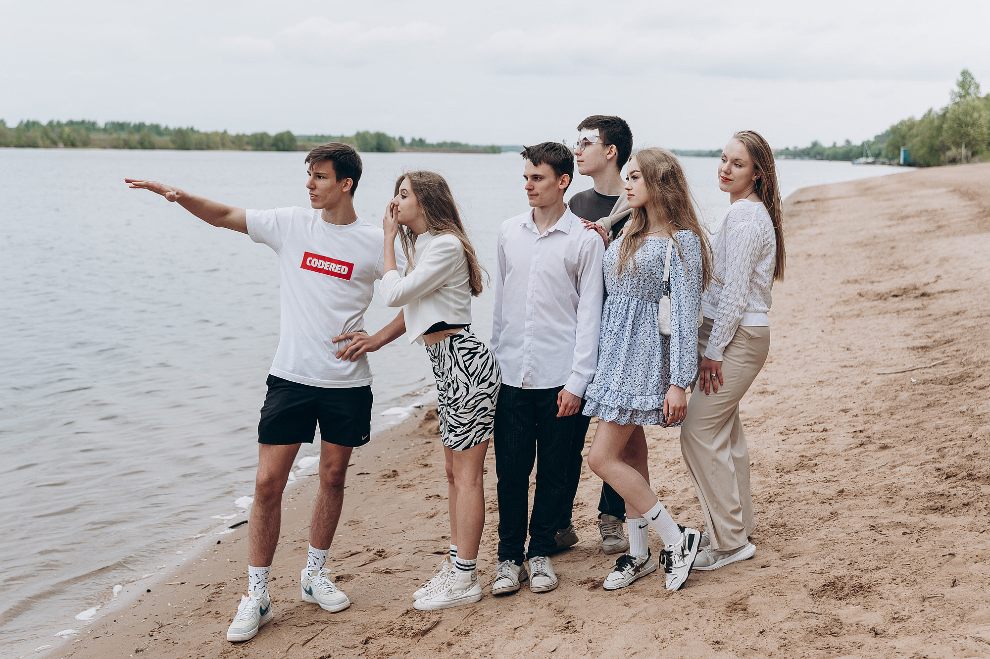 Школьный фотограф в Дубне Талдоме Кимрах. Свадебный фотограф в Дубне Алексей Фонарёв