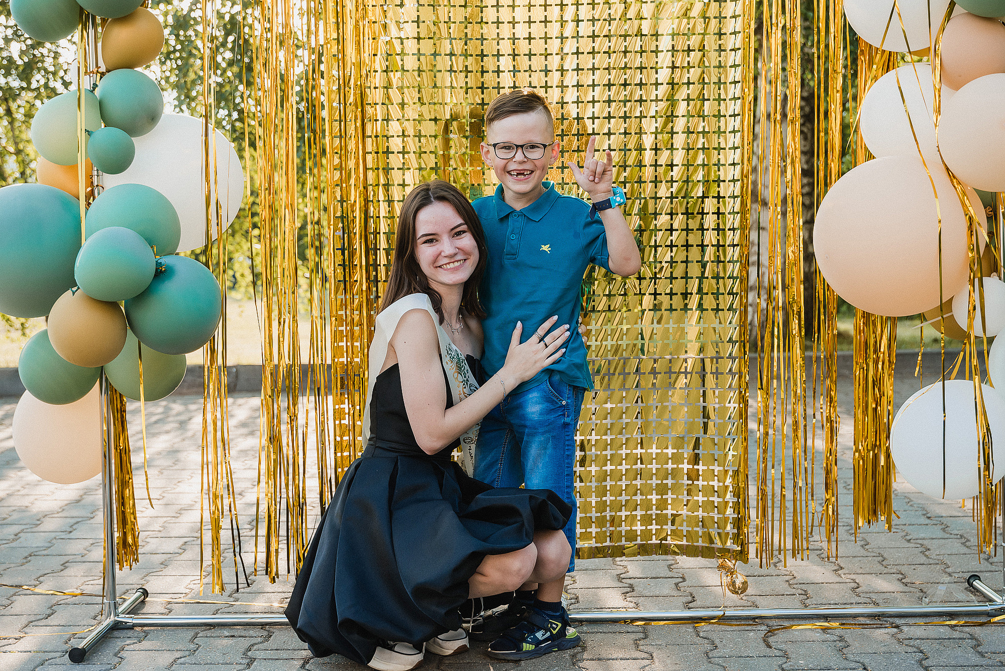 Школьный фотограф в Дубне Талдоме Кимрах. Свадебный фотограф в Дубне Алексей Фонарёв