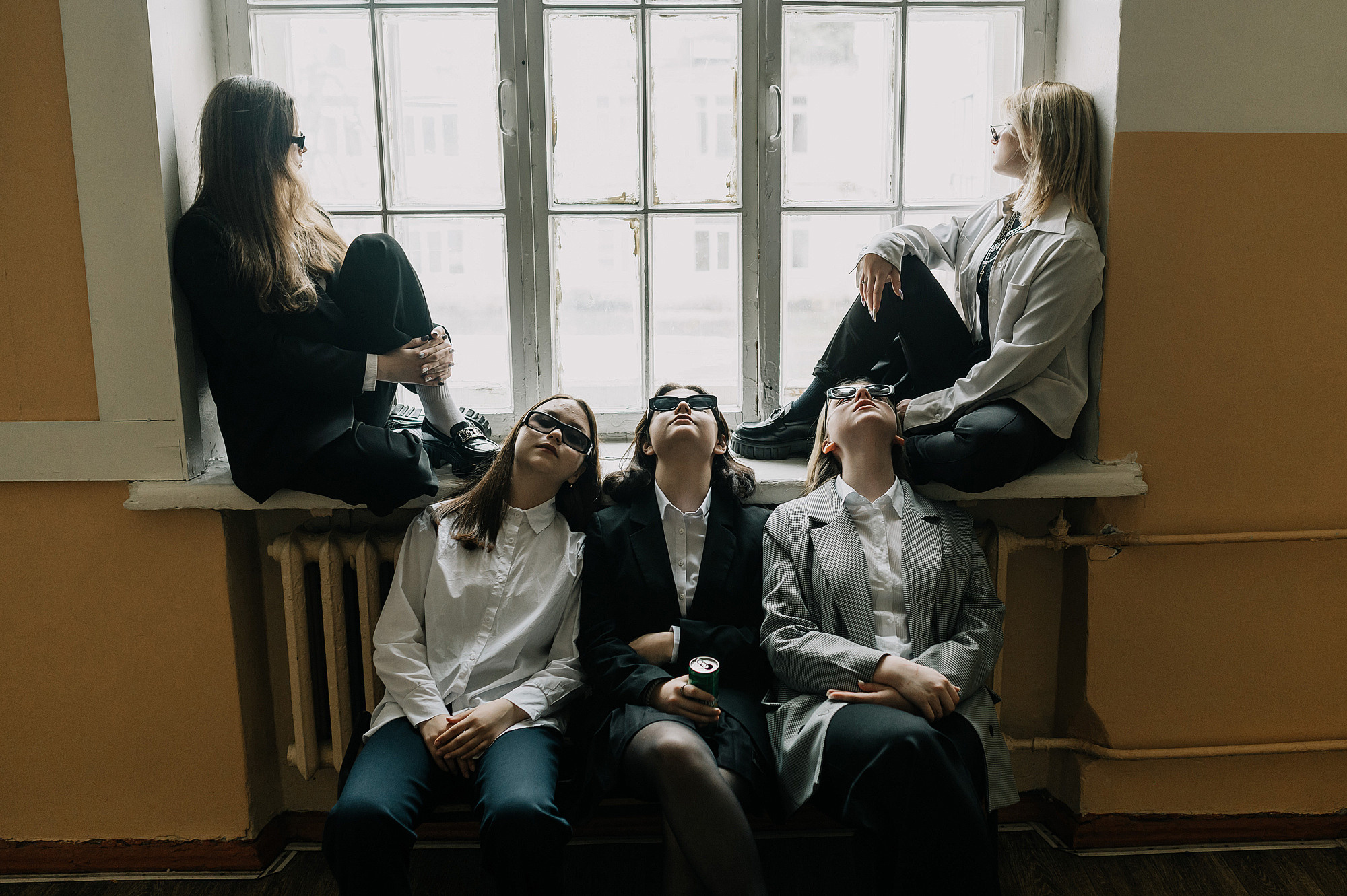 Школьный фотограф в Дубне Талдоме Кимрах. Свадебный фотограф в Дубне Алексей Фонарёв