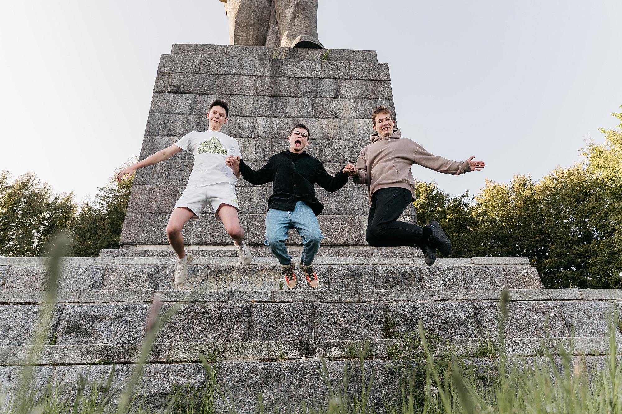 Школьный фотограф в Дубне Талдоме Кимрах. Свадебный фотограф в Дубне Алексей Фонарёв