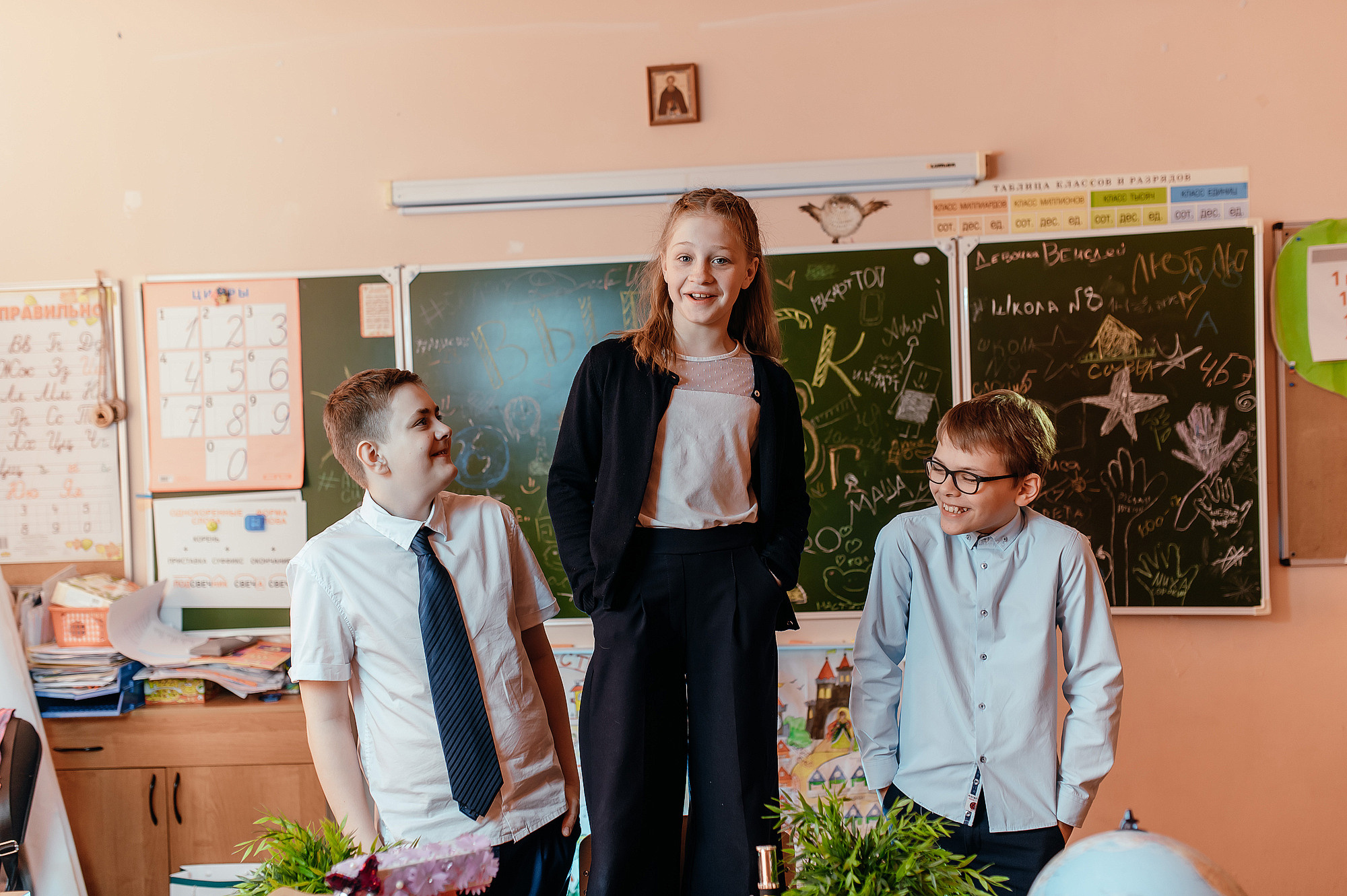 Школьный фотограф в Дубне Талдоме Кимрах. Свадебный фотограф в Дубне Алексей Фонарёв