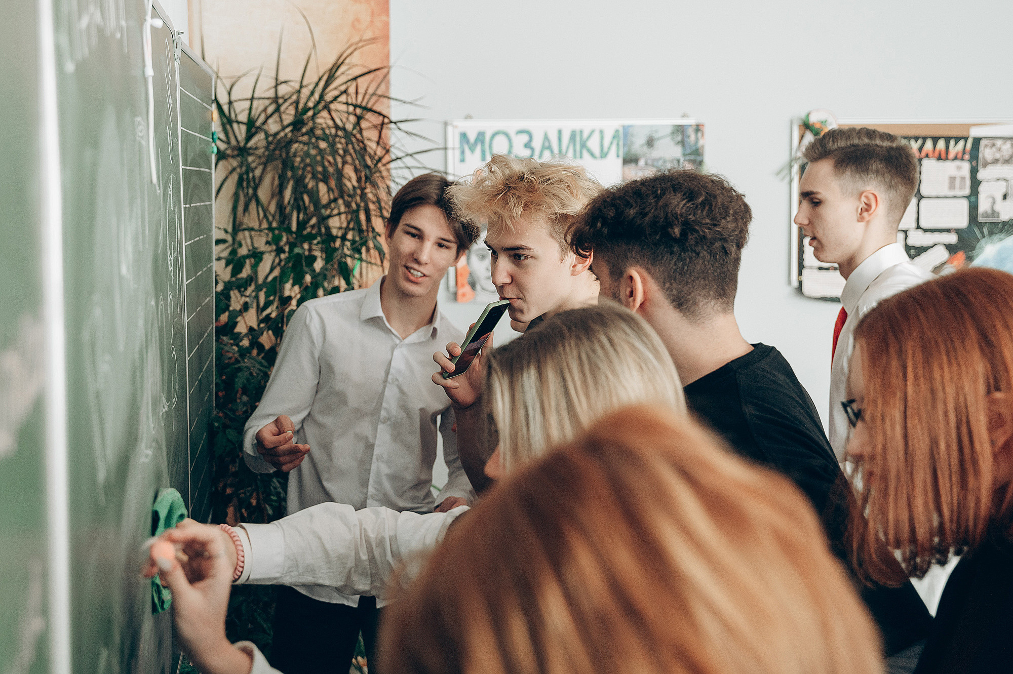 Школьный фотограф в Дубне Талдоме Кимрах. Свадебный фотограф в Дубне Алексей Фонарёв