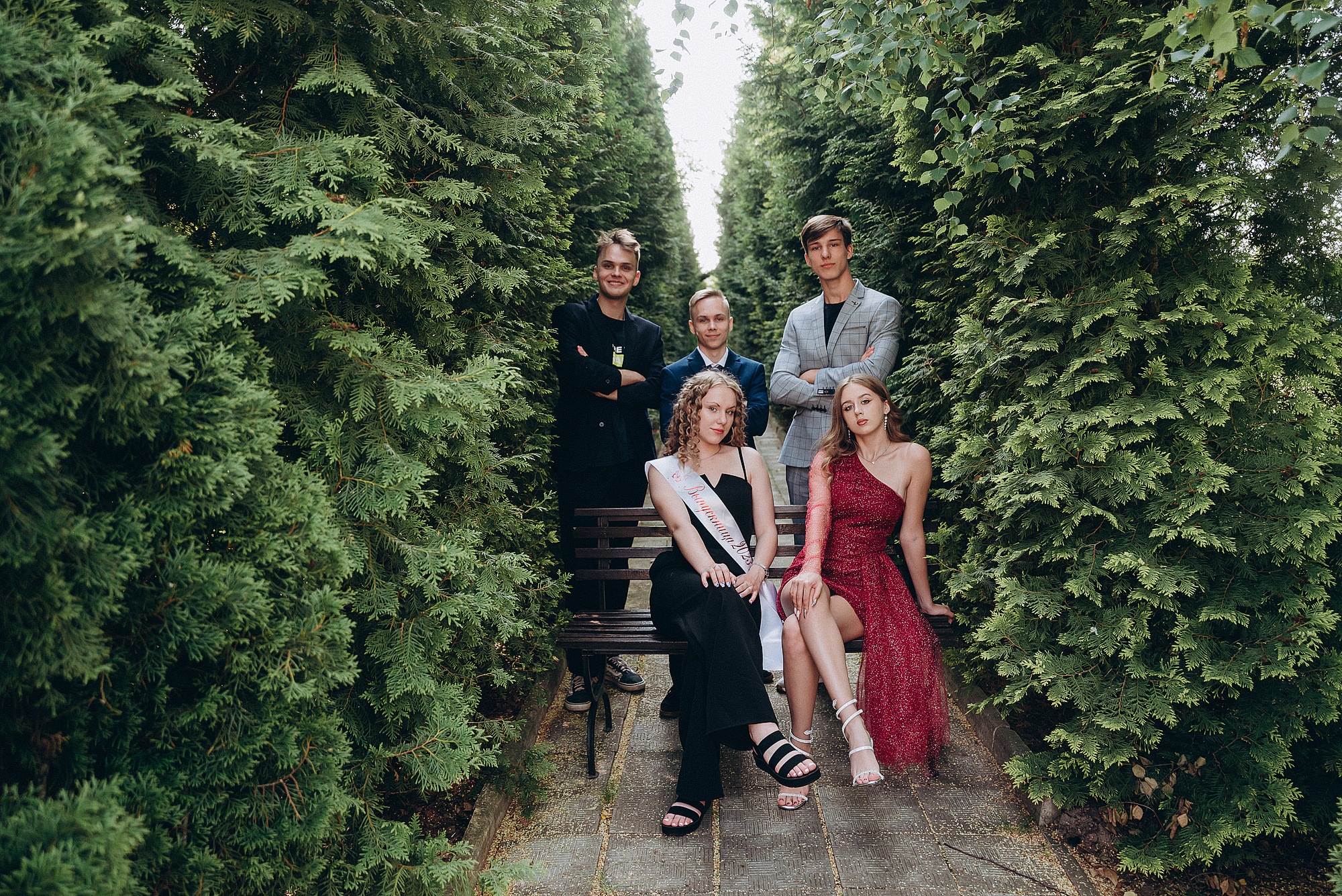 Школьный фотограф в Дубне Талдоме Кимрах. Свадебный фотограф в Дубне Алексей Фонарёв