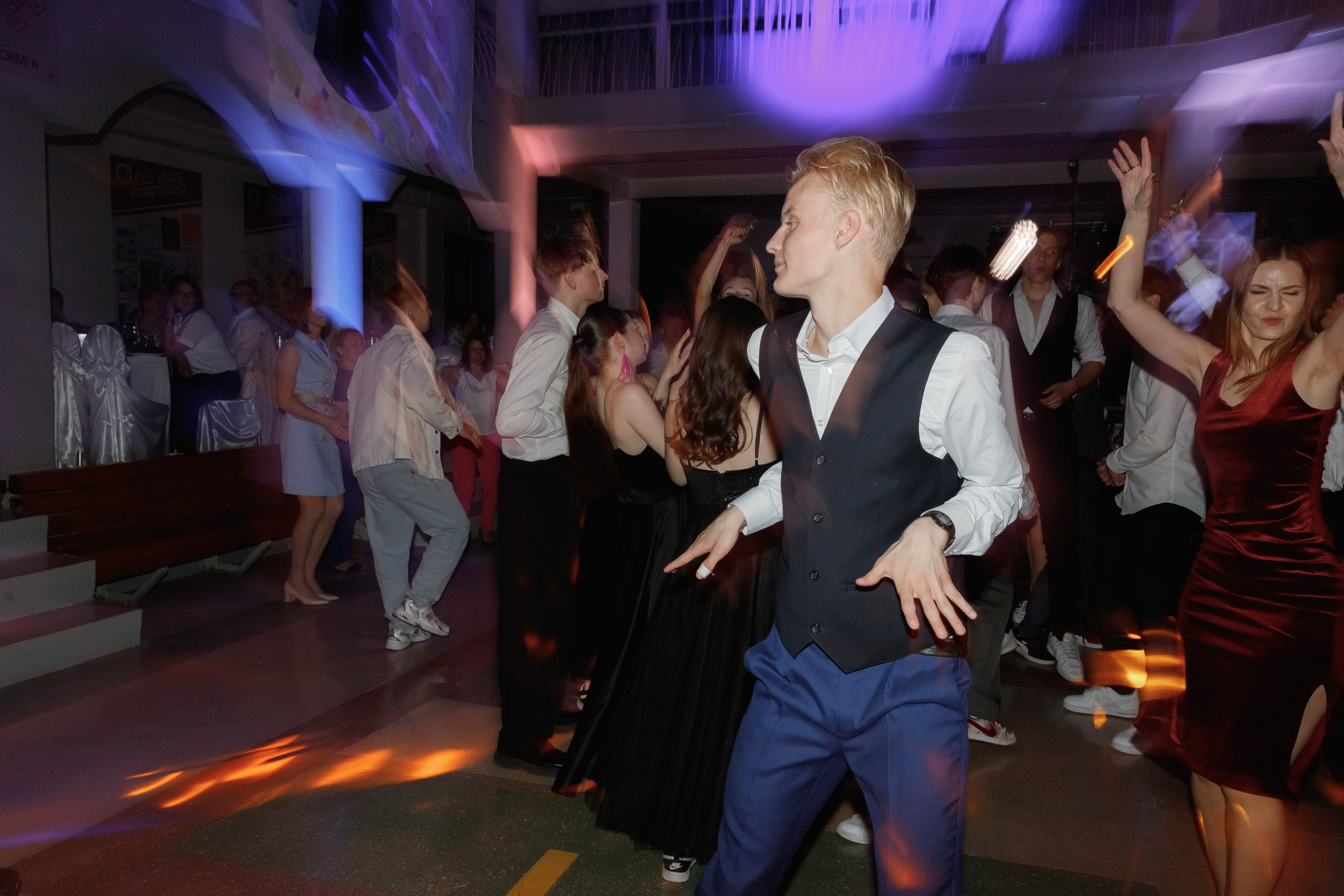 Школьный выпускной 2023 год в Минске. Свадебный фотограф в Минске/Беларуси Сергей Спиридонов