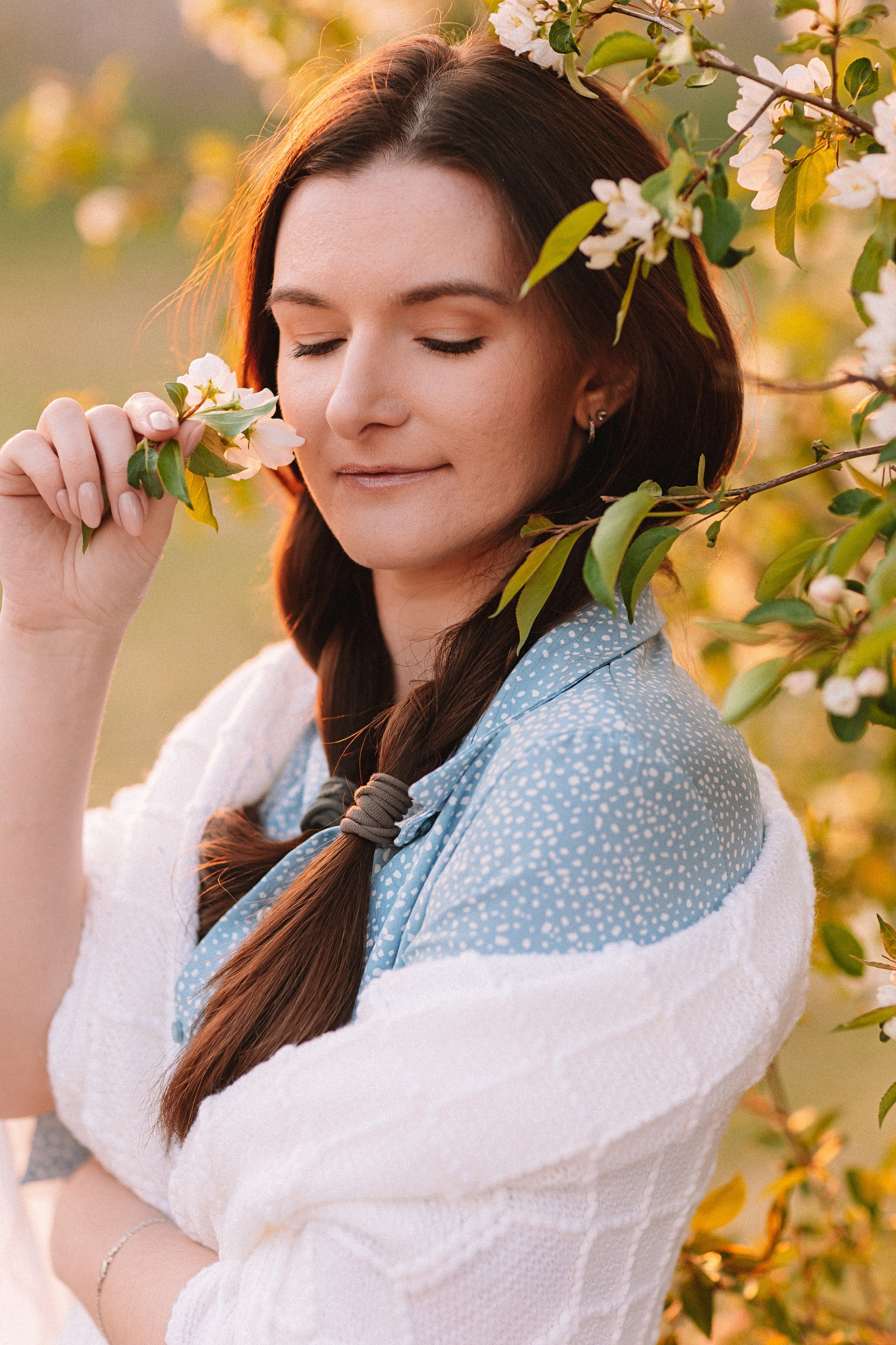 Яблони. Семейный фотограф Тюмень, фотограф на роды Салмина Мария