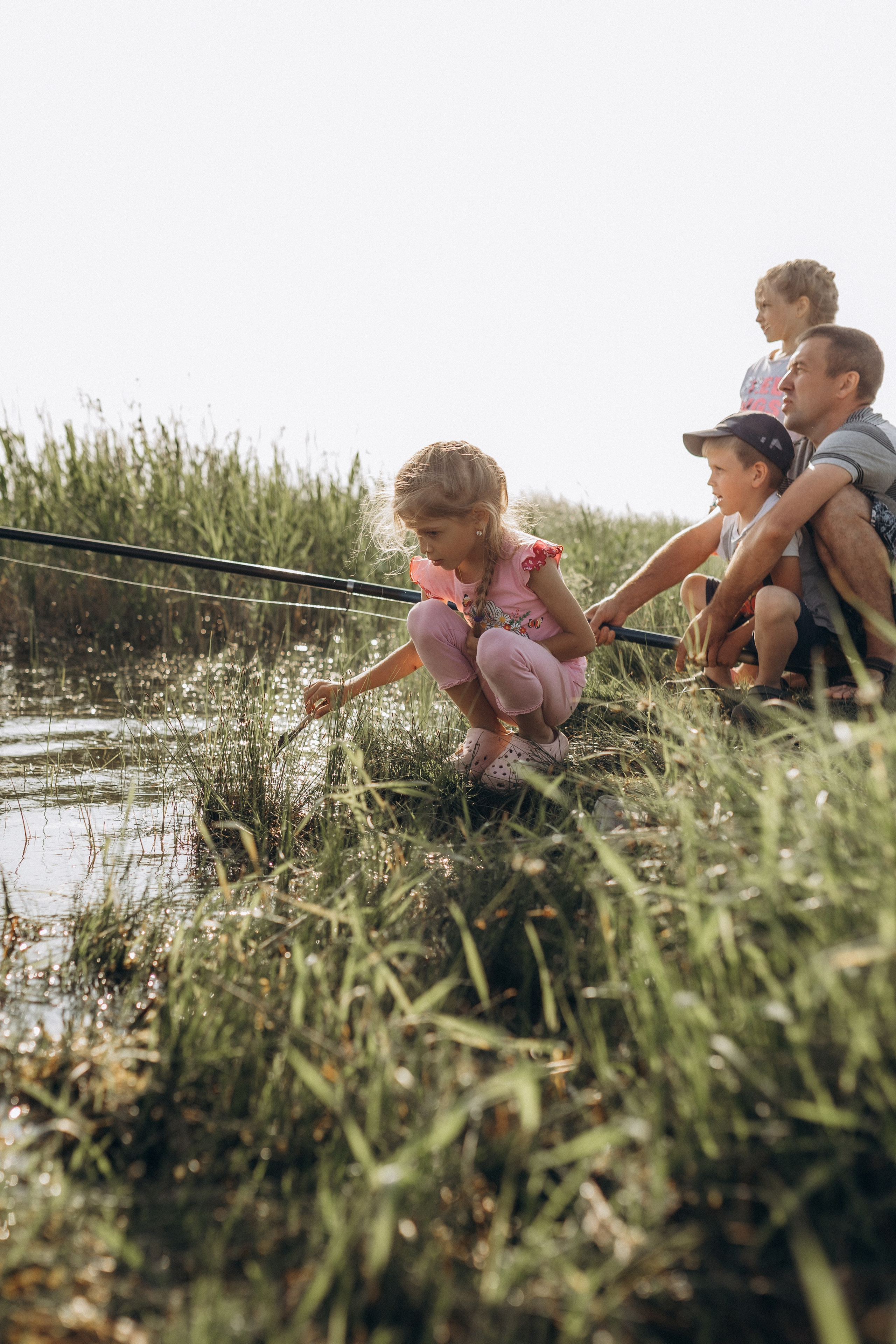 Семейная рыбалка. Семейный фотограф lifestyle в Новосибирске Елена Шпилевая