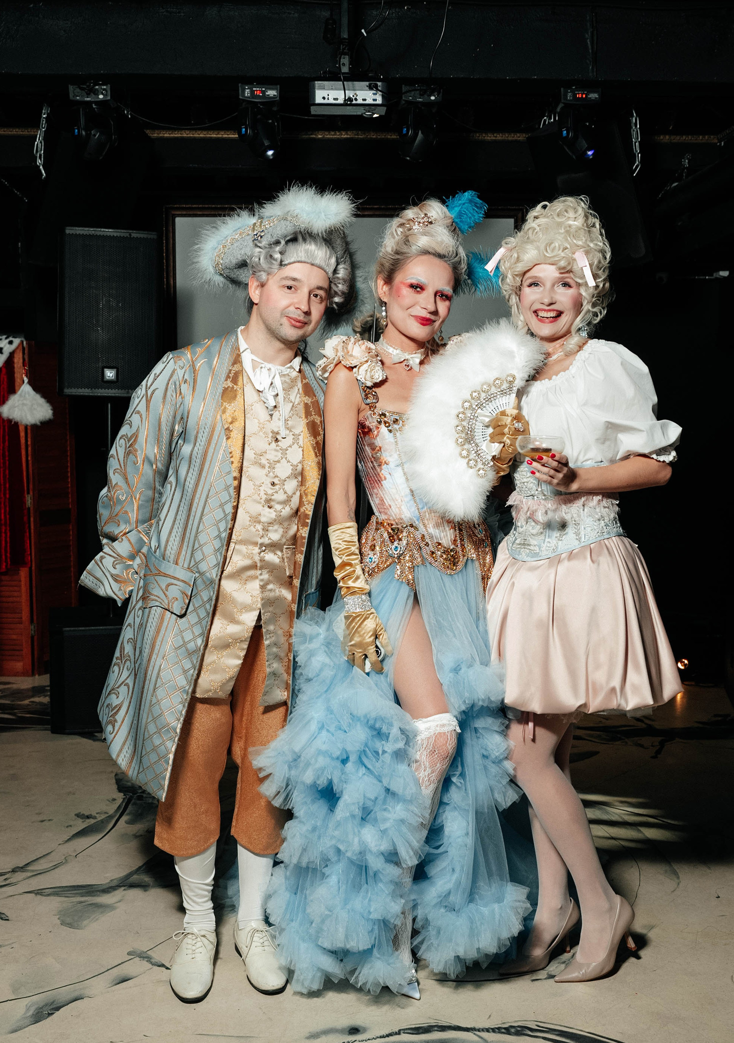 День рождения в кругу свиты!. Свадебный фотограф Москва Александра Аверкова