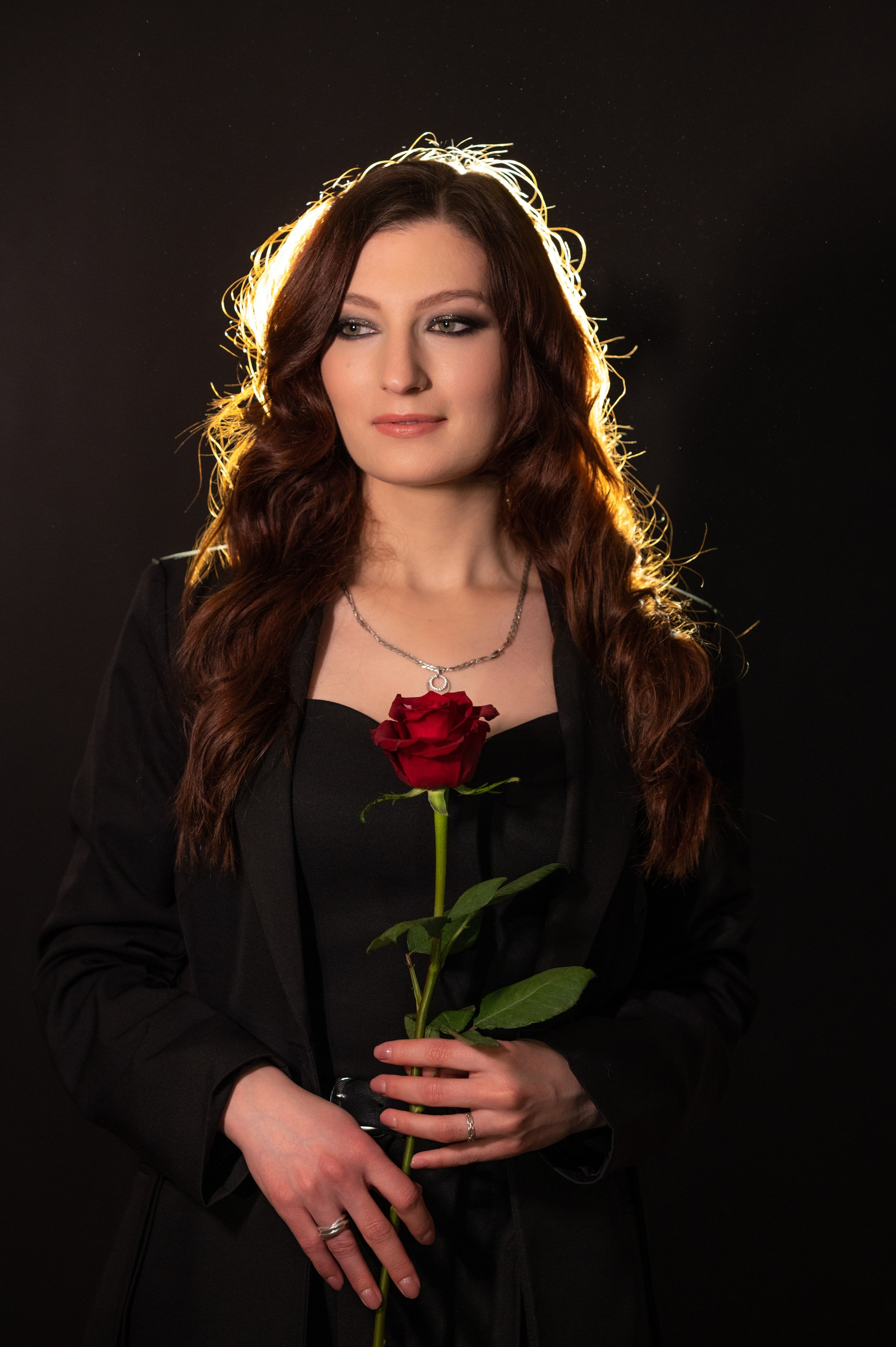 Портреты с розой. Портретный, семейный, свадебный фотограф. Бизнес, контент съёмка. Тула