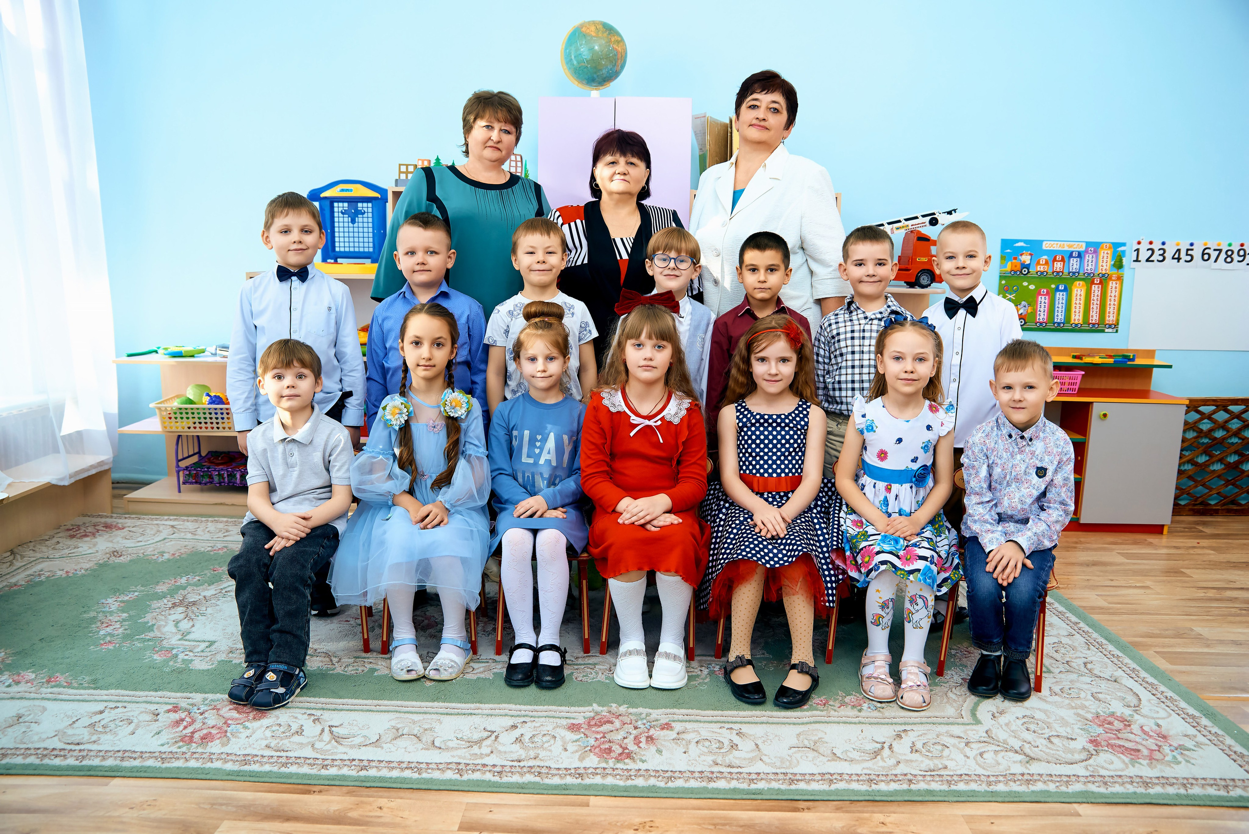 Группа Капельки Детский сад Глазуновка выпуск 2024. Фотограф в Орле Павел Черкасов