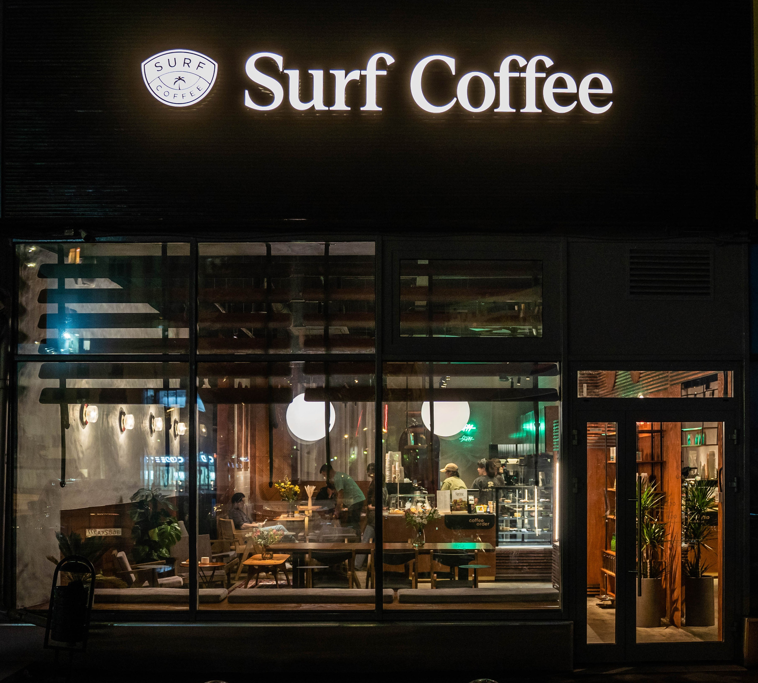 SURF COFFEE| NIGHT. Фотограф Абакумова Анастасия