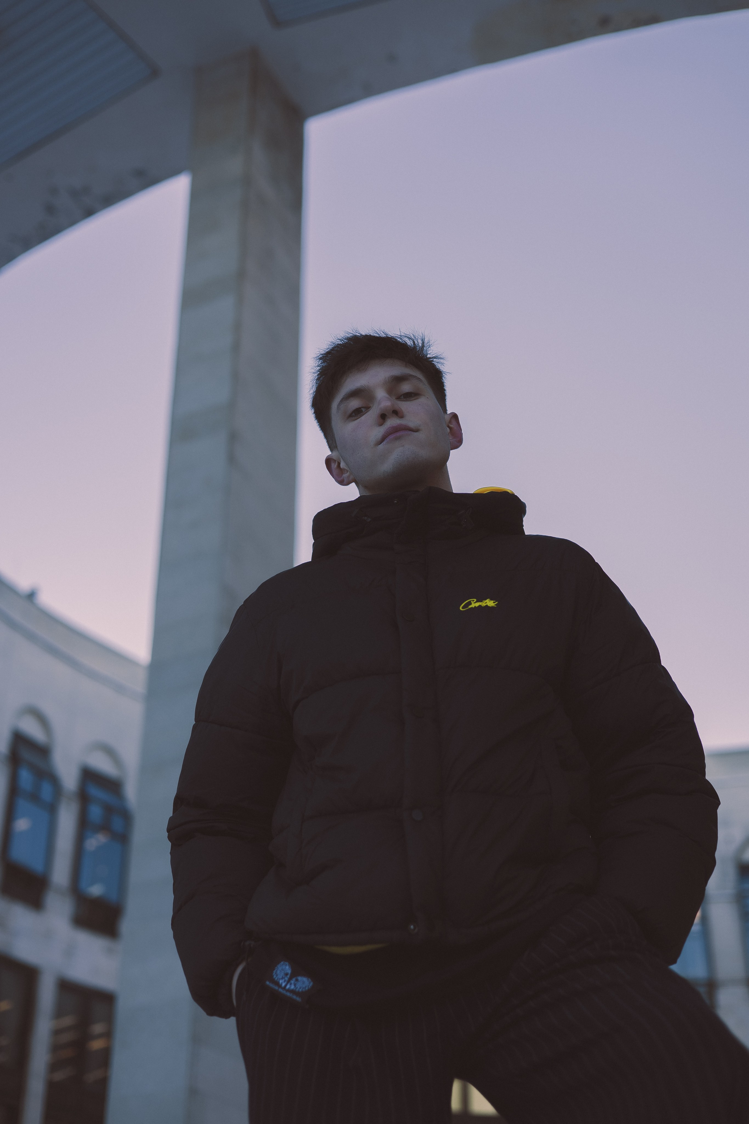 Михаил. Фотограф Julia Milton | Портреты, съемки для маркетплейсов, лавстори, съёмка беременности в Санкт-Петербурге. Обучение фотографии в Спб очно