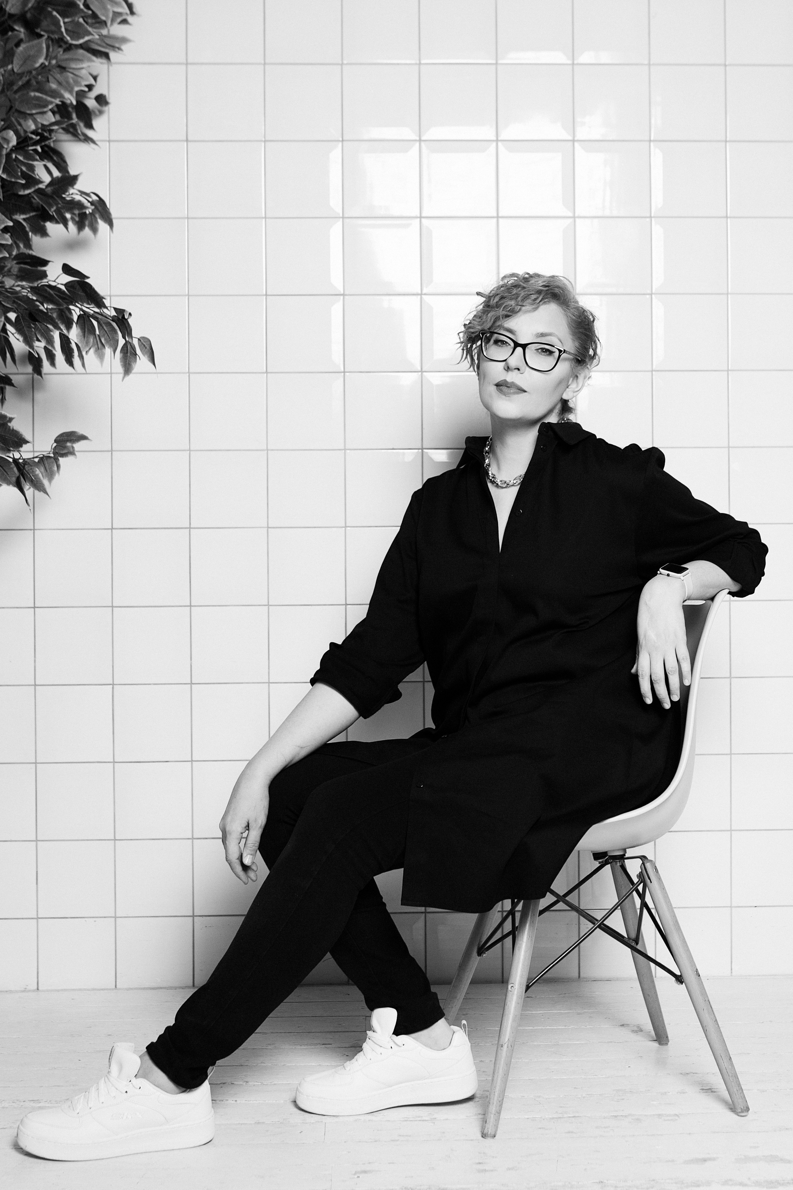 Контакты. Фотограф Анна Сауэр