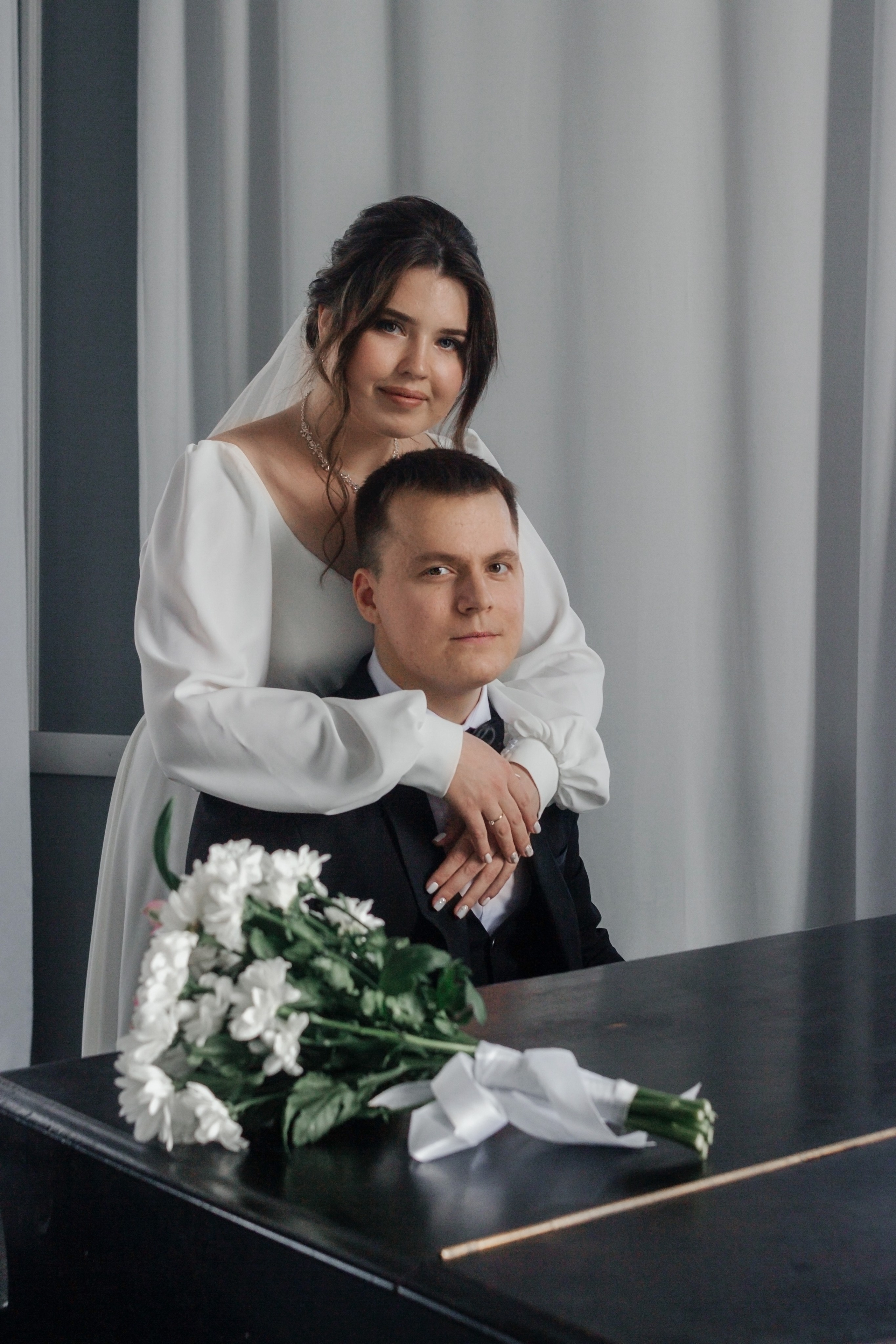 Свадебная съемка для двоих в фотостудии и в ЗАГСе. Свадебный фотограф и фотограф Love-Store в Нижнем Новгороде Анастасия