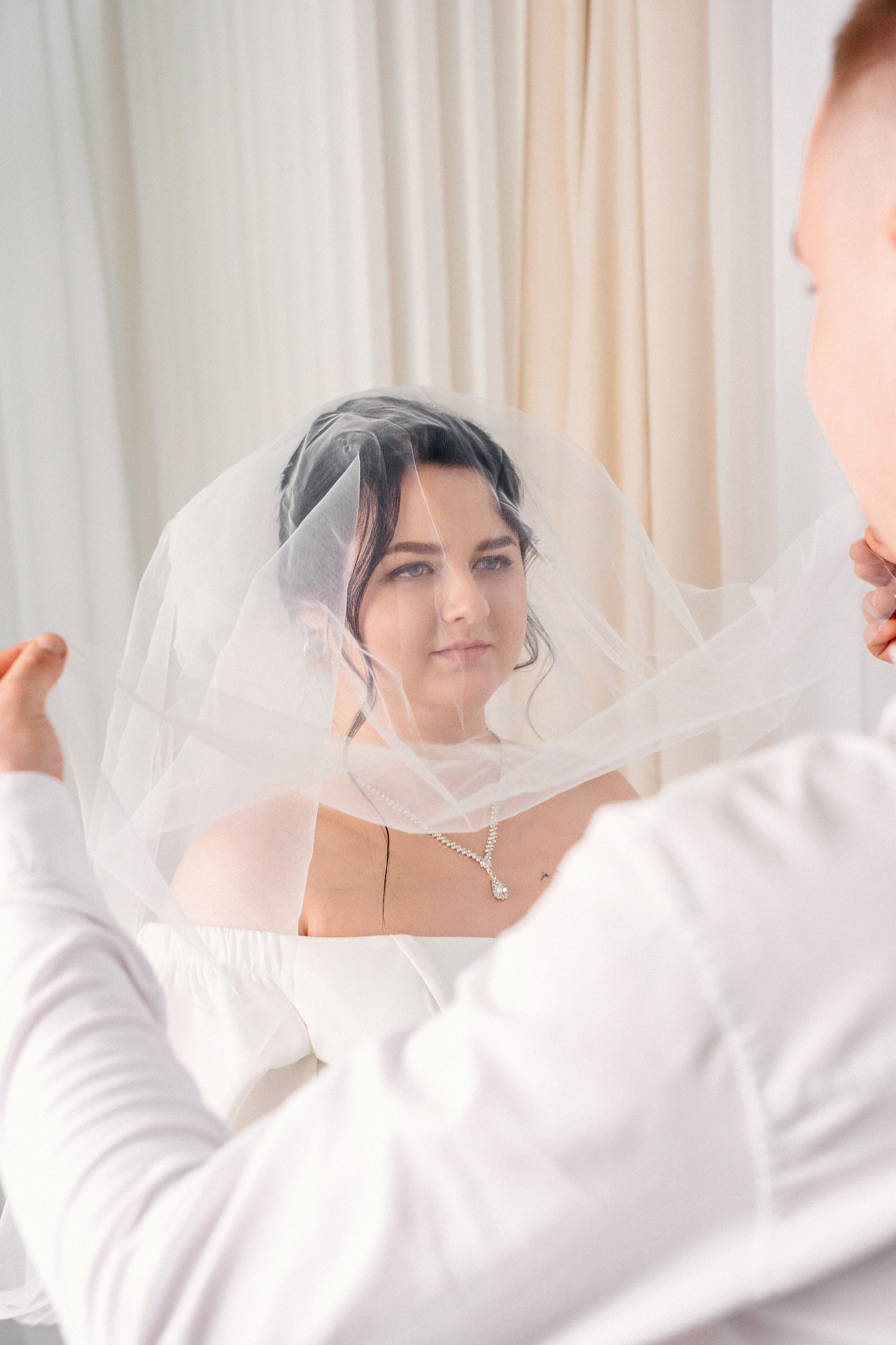 Студийная свадебная история любви. Ваш семейный фотограф в Минске — Вика Трегубова