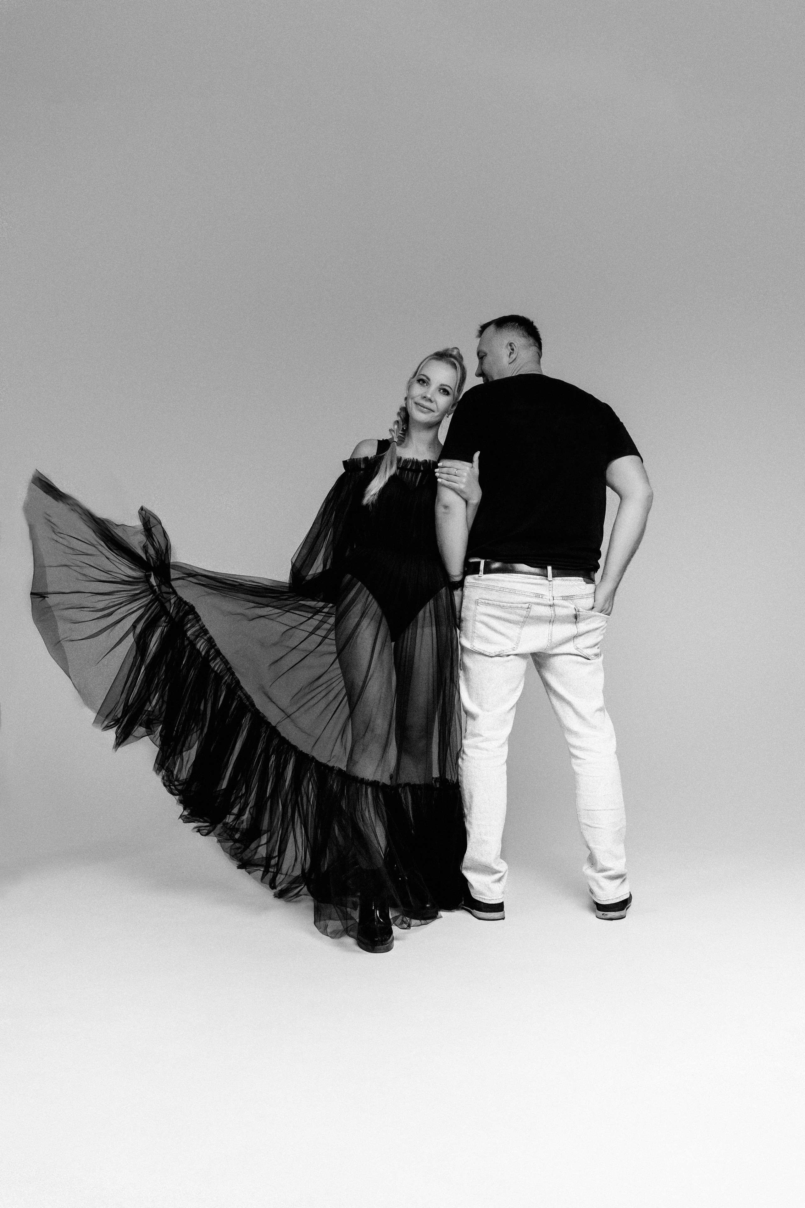 Магия семейных кадров в уютной студии. Ваш семейный фотограф в Минске — Вика Трегубова