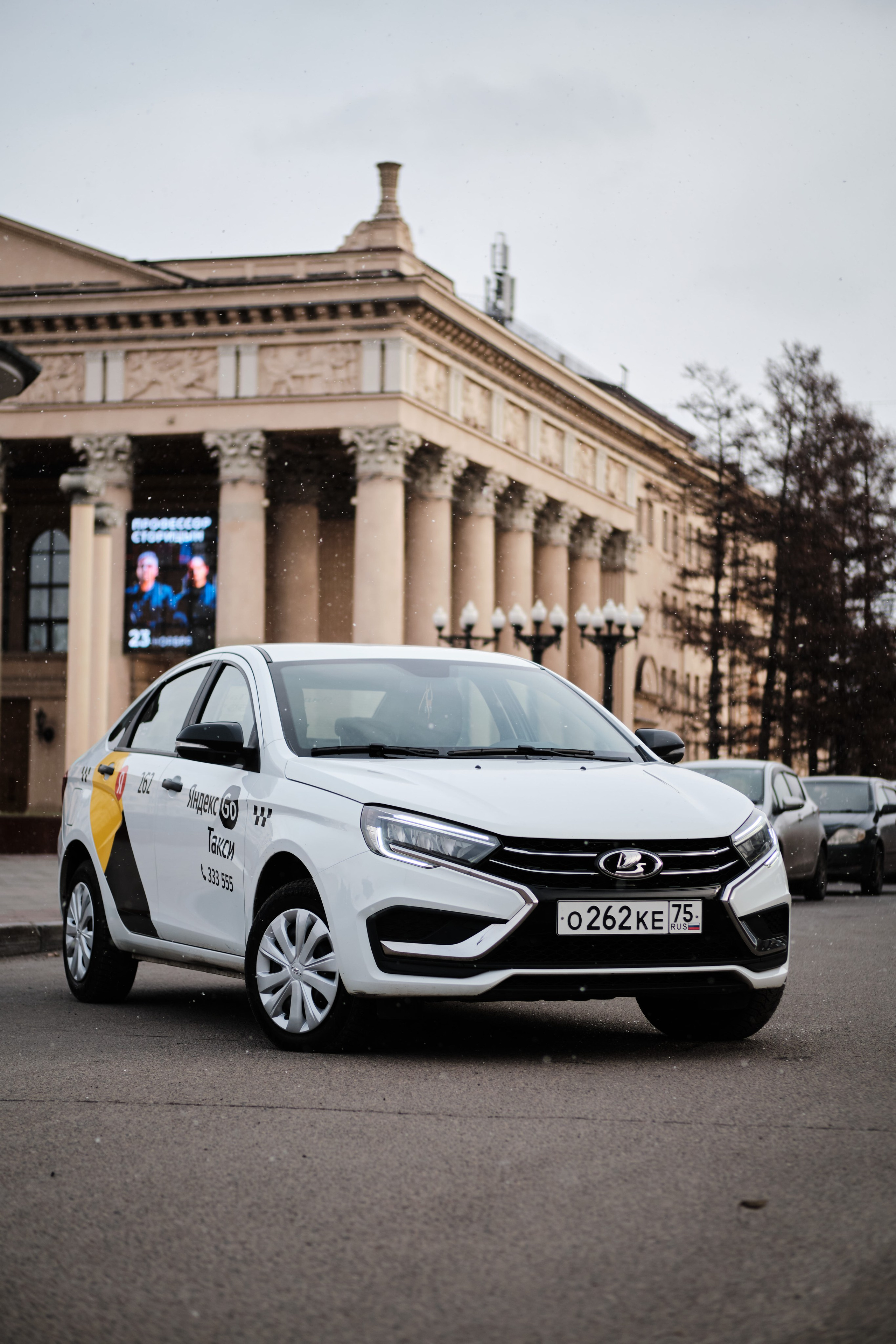 Новый автопарк Яндекс такси в Новокузнецке. Свадебный и семейный фотограф в Новокузнецке Иван Иванов