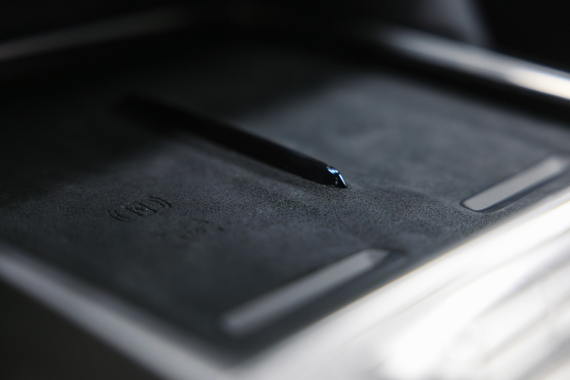 Zeekr 9X 2.0hyb 4WD AT (1401 л. с.) 2025, последовательно-параллельный гибрид, АКПП, 4WD. Автосалон «Х-Авто»