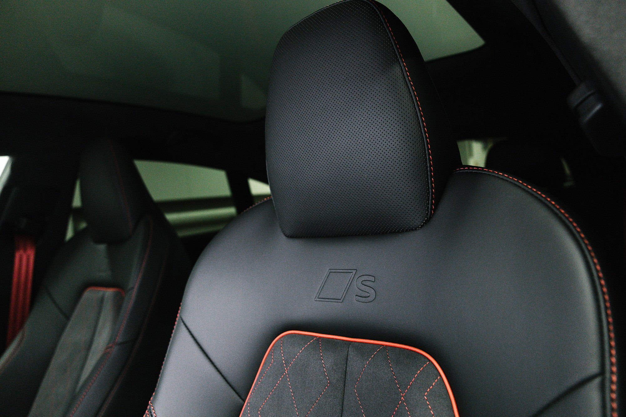 Audi A5  40 TFSI 2.0 quattro S tronic (204 л. с.). Автосалон «Х-Авто»