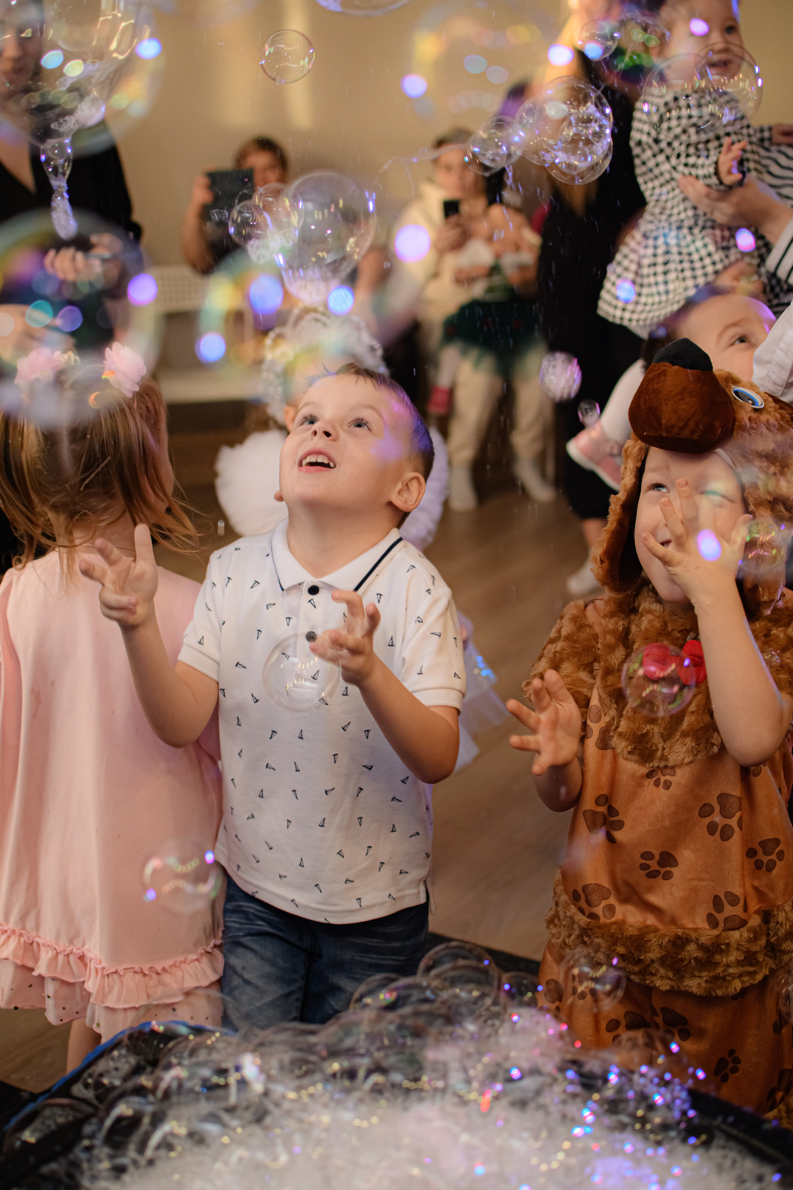 HAPPY NEW YEAR. Photokarish