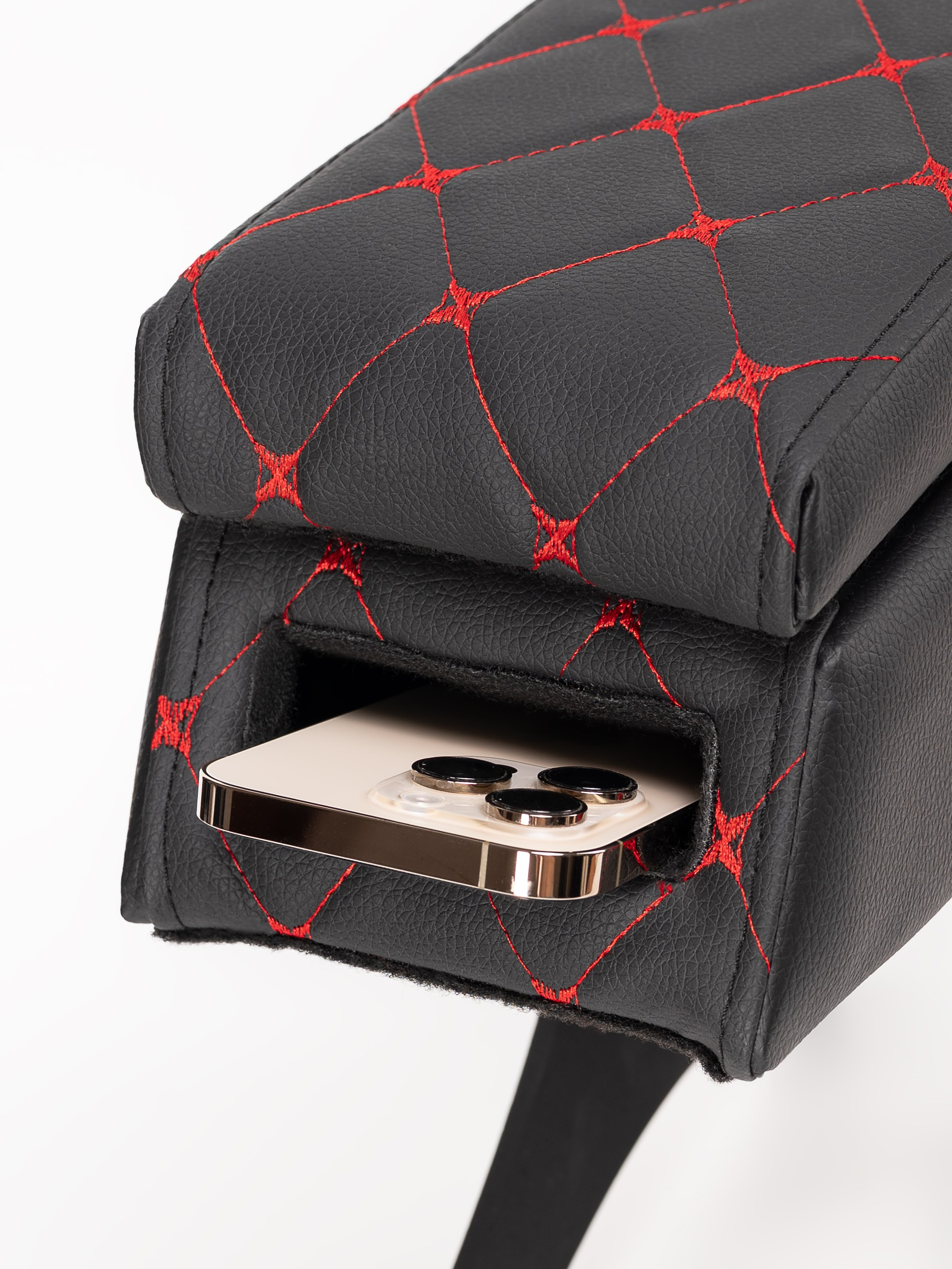 Автоподлокотники предметка стёганые серия 3. Предметный фотограф, фото для маркетплейсов Пятигорск, КМВ