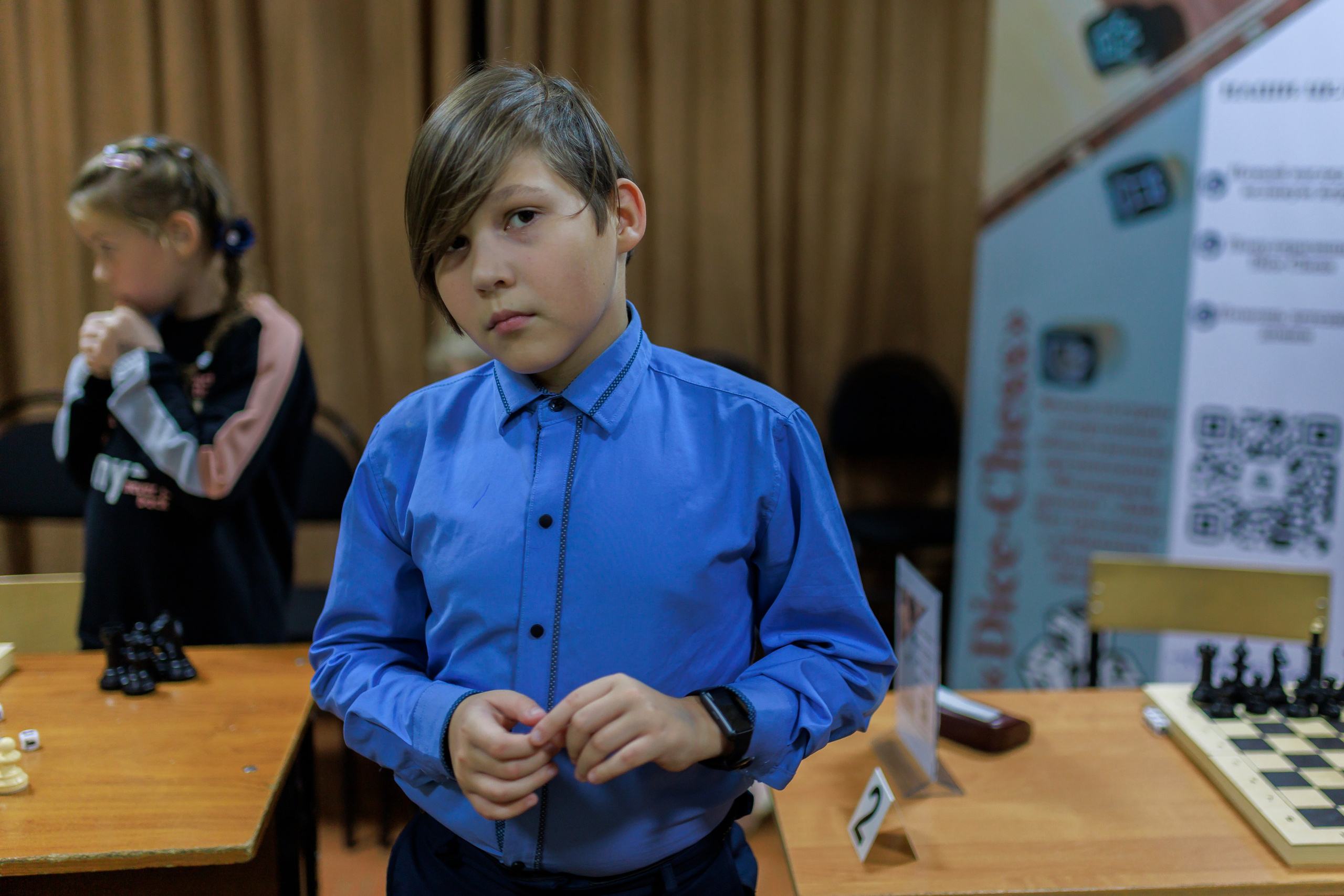 Репортажная сьёмка игры в шахматы в детском доме. Семейный и детский фотограф в Рязани Васюгова Мария
