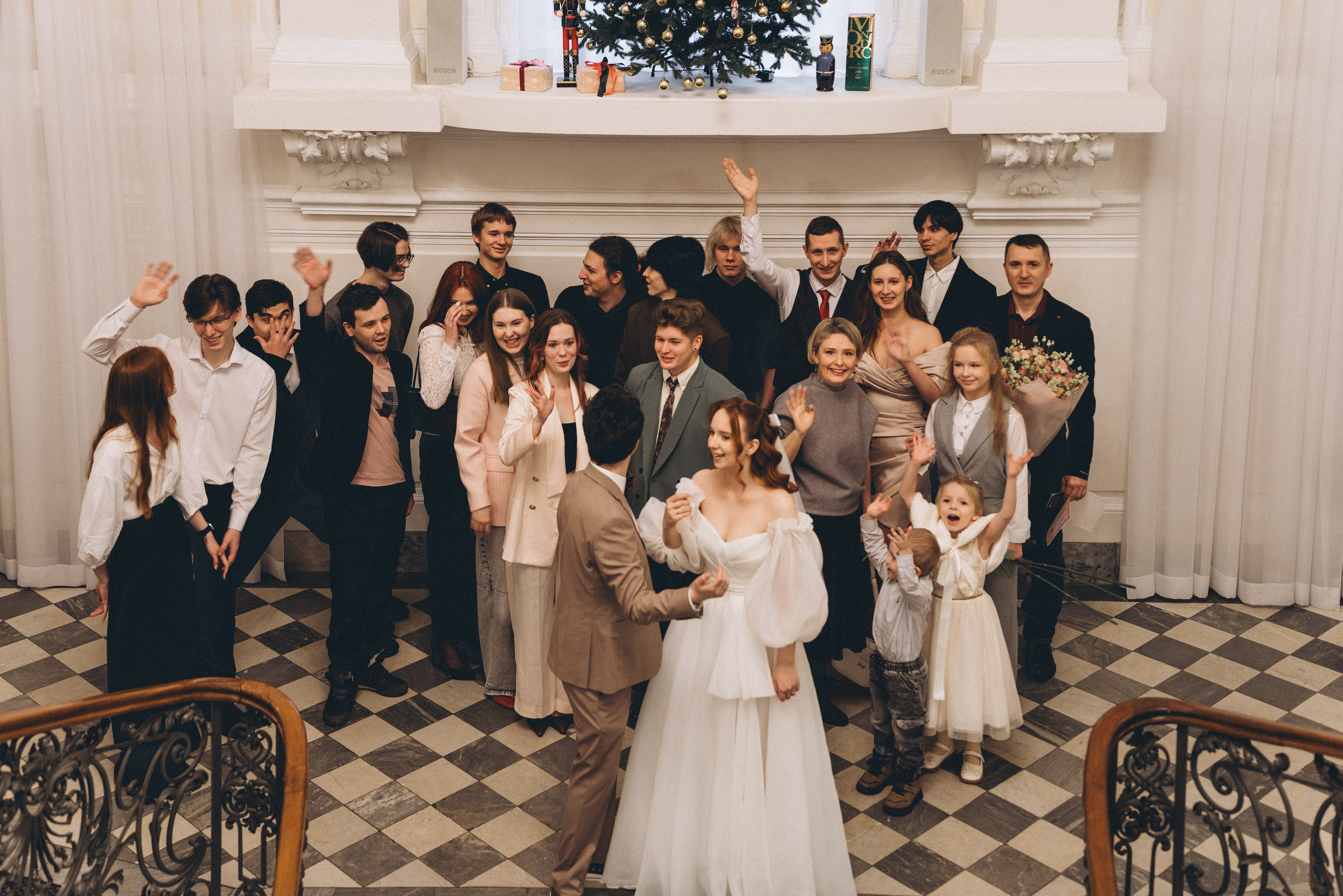 СВАДЕБНАЯ СЬЕМКА ВО ВТОРОМ ДВОРЦЕ С ГОСТЯМИ И ПРОГУЛКА В ТАВРИЧЕСКОМ САДУ. Профессиональный фотограф, Санкт-Петербург — Виктория Богомолова