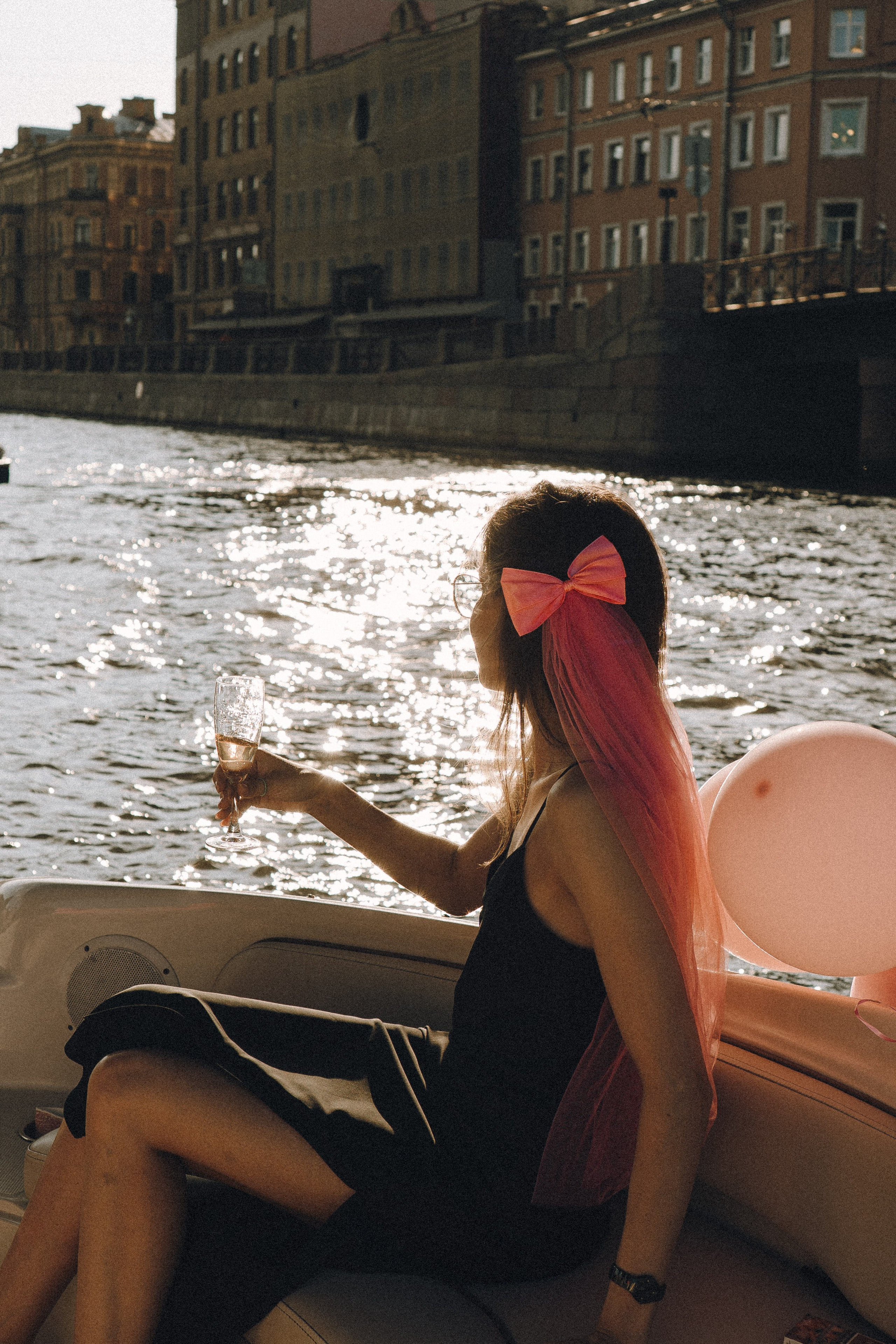 ДЕВИЧНИК НА КАТЕРЕ. Профессиональный фотограф, Санкт-Петербург — Виктория Богомолова