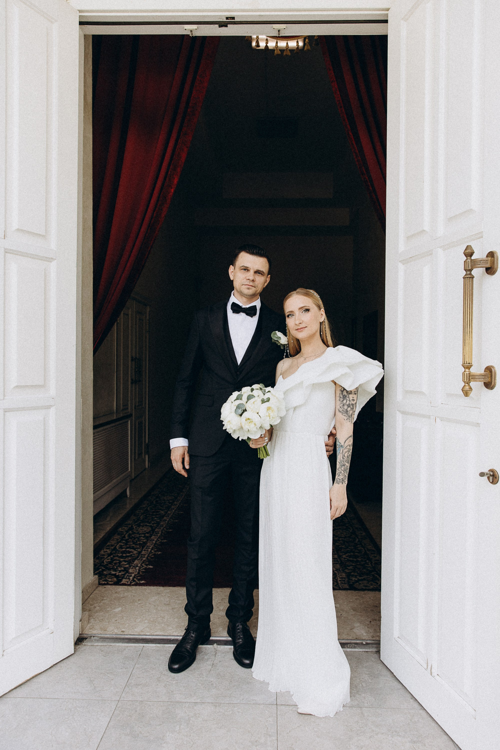 Свадьба в Краснодаре: роспись и фотосессия в парке Галицкого. Свадебный и семейный фотограф Виолетта Сидельникова. Краснодар, Россия, Беларусь, Европа