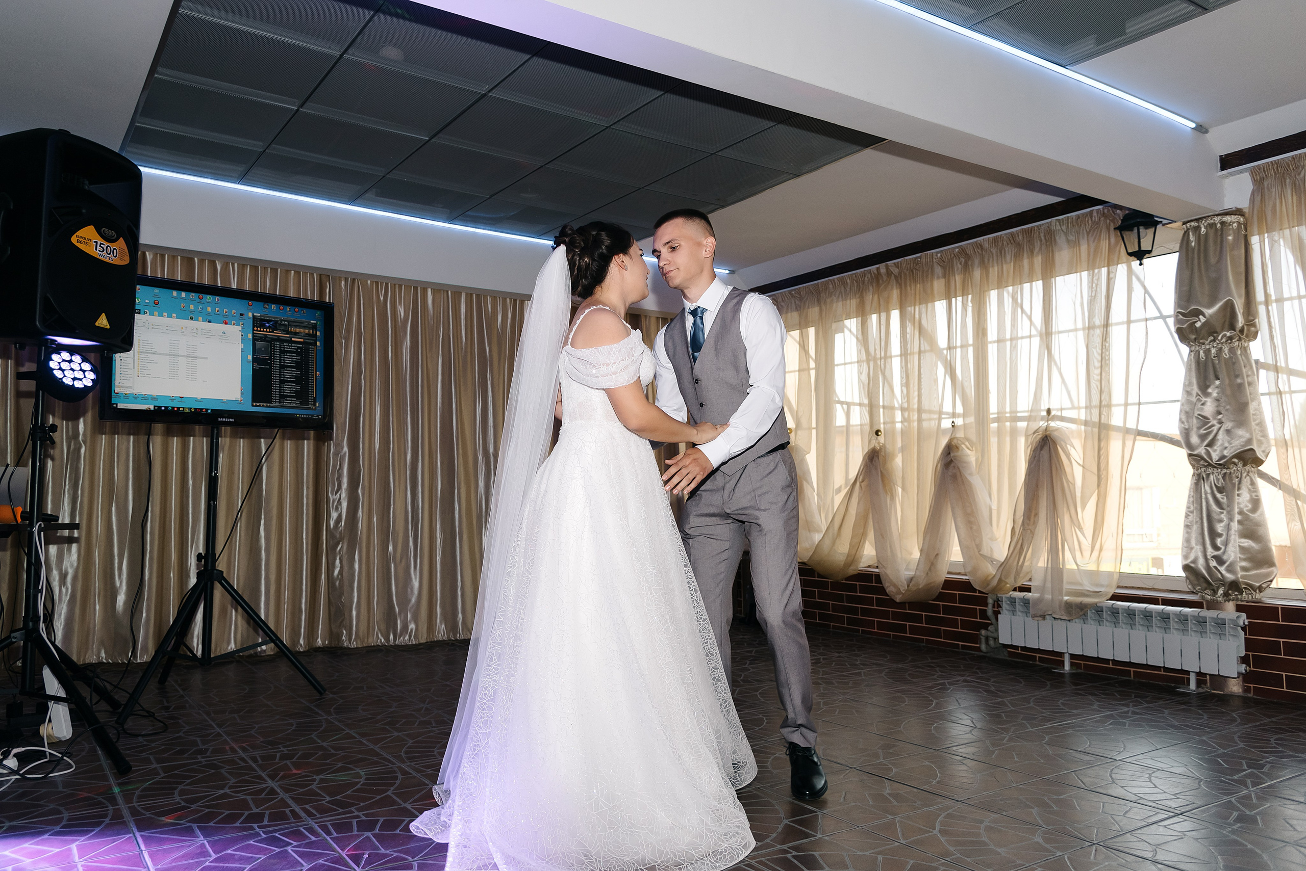 Роман и Карина. Фотограф Волжский Екатерина Егорова